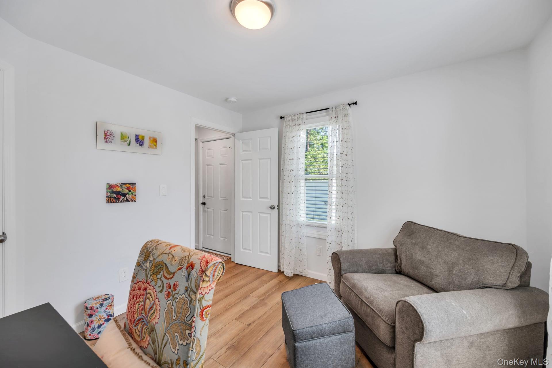 5 Hawkins Avenue Property Photo 28
