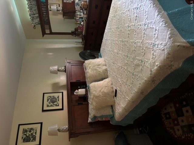 819 Midwood Street Property Photo 10