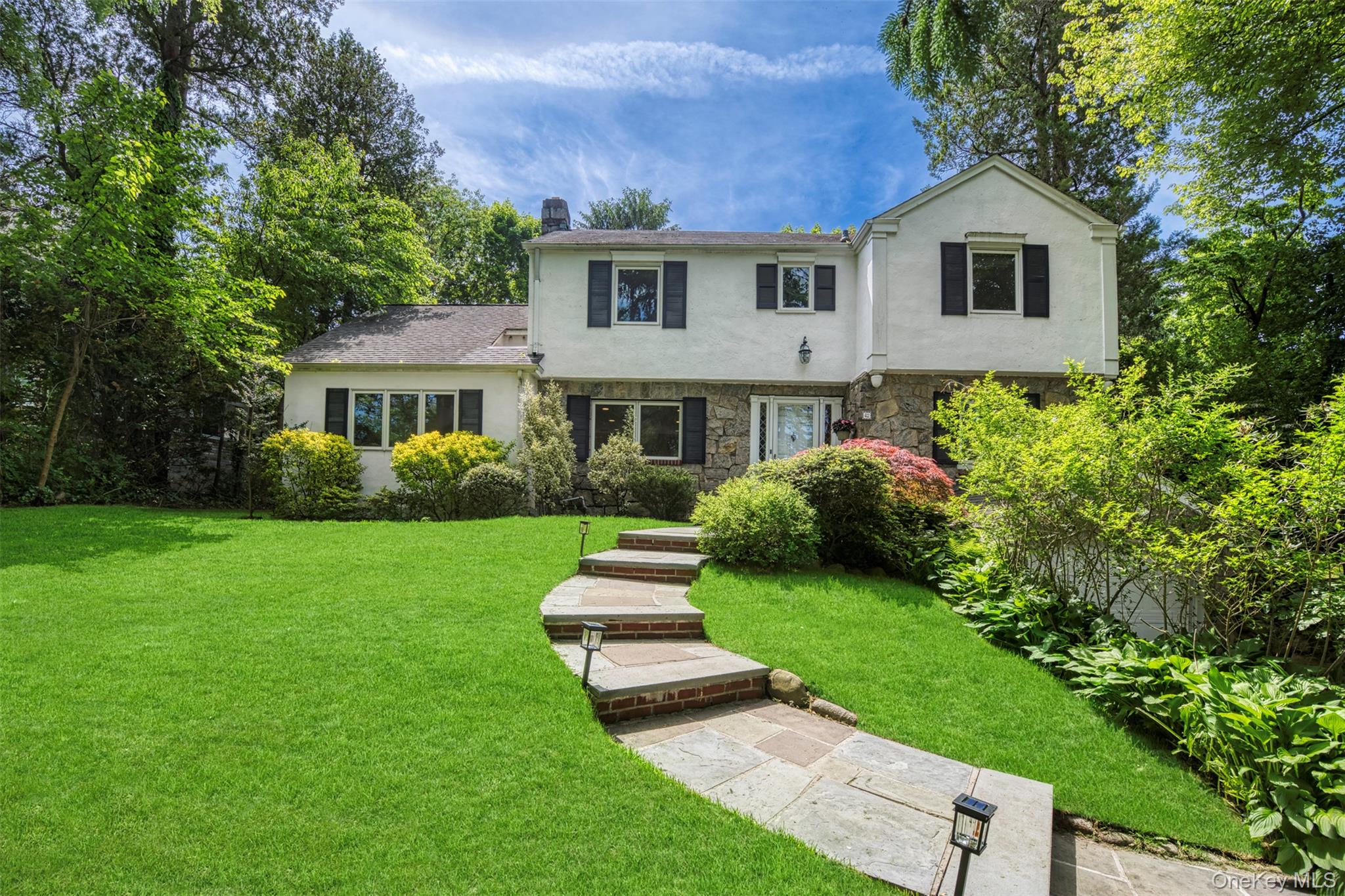42 Old Pond Road Property Photo 1