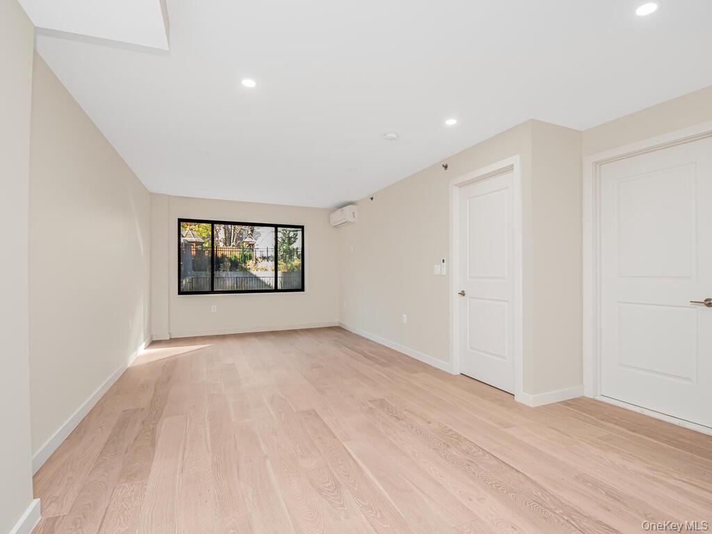 3641 Johnson Avenue 1c Property Photo 5