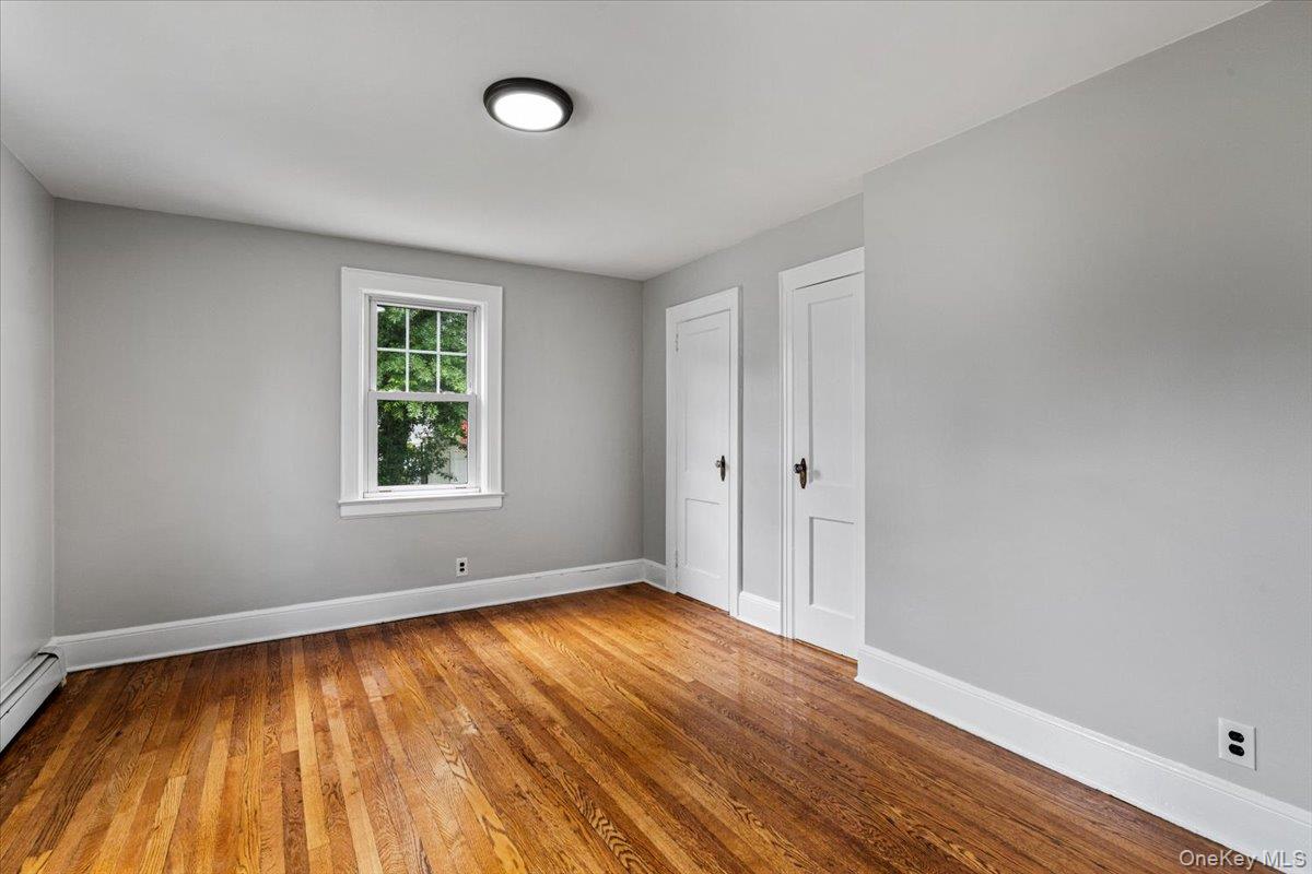 205 Roslyn Road Property Photo 17