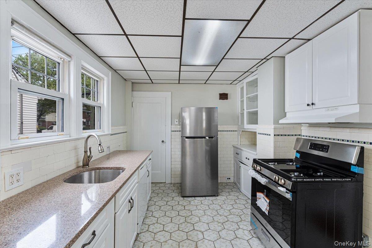 205 Roslyn Road Property Photo 19