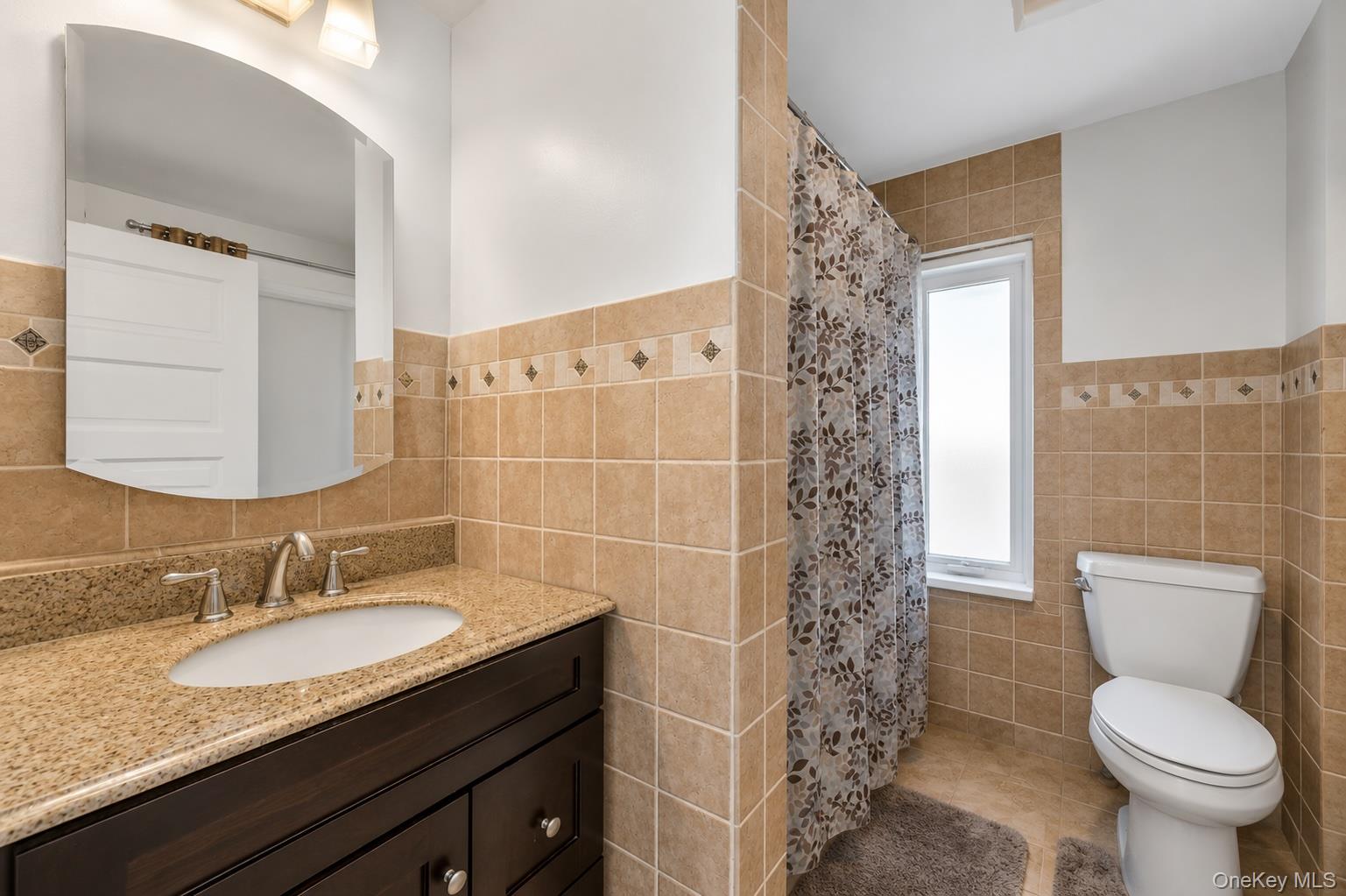 204 Catherine Street Property Photo 14