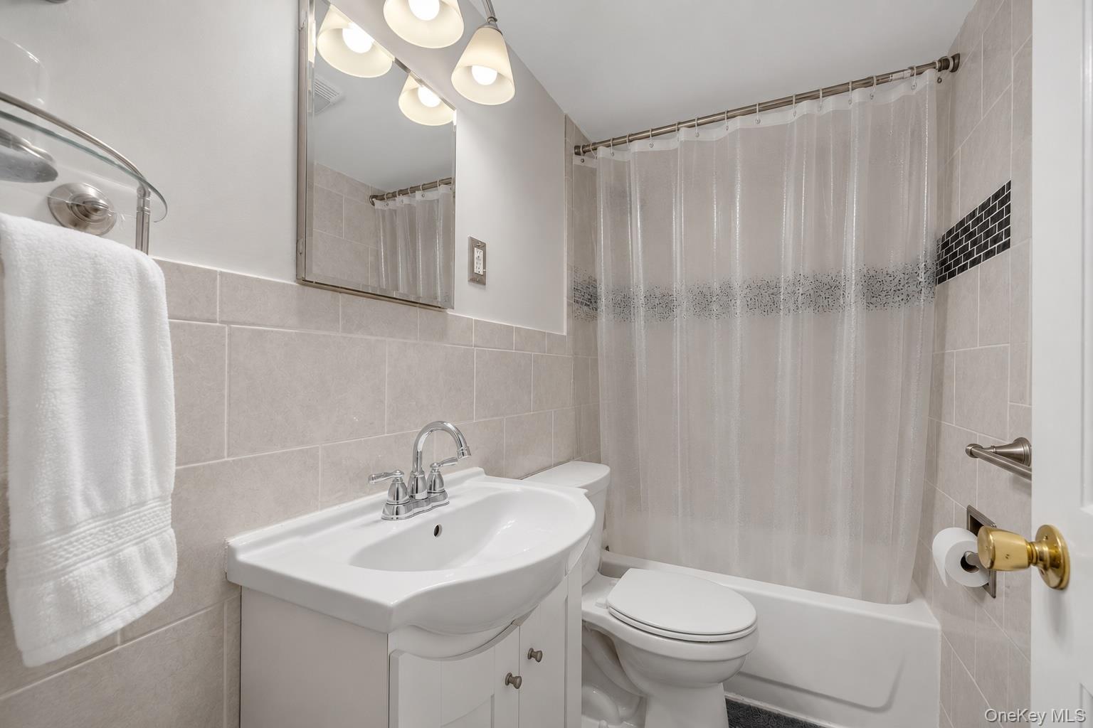 204 Catherine Street Property Photo 19