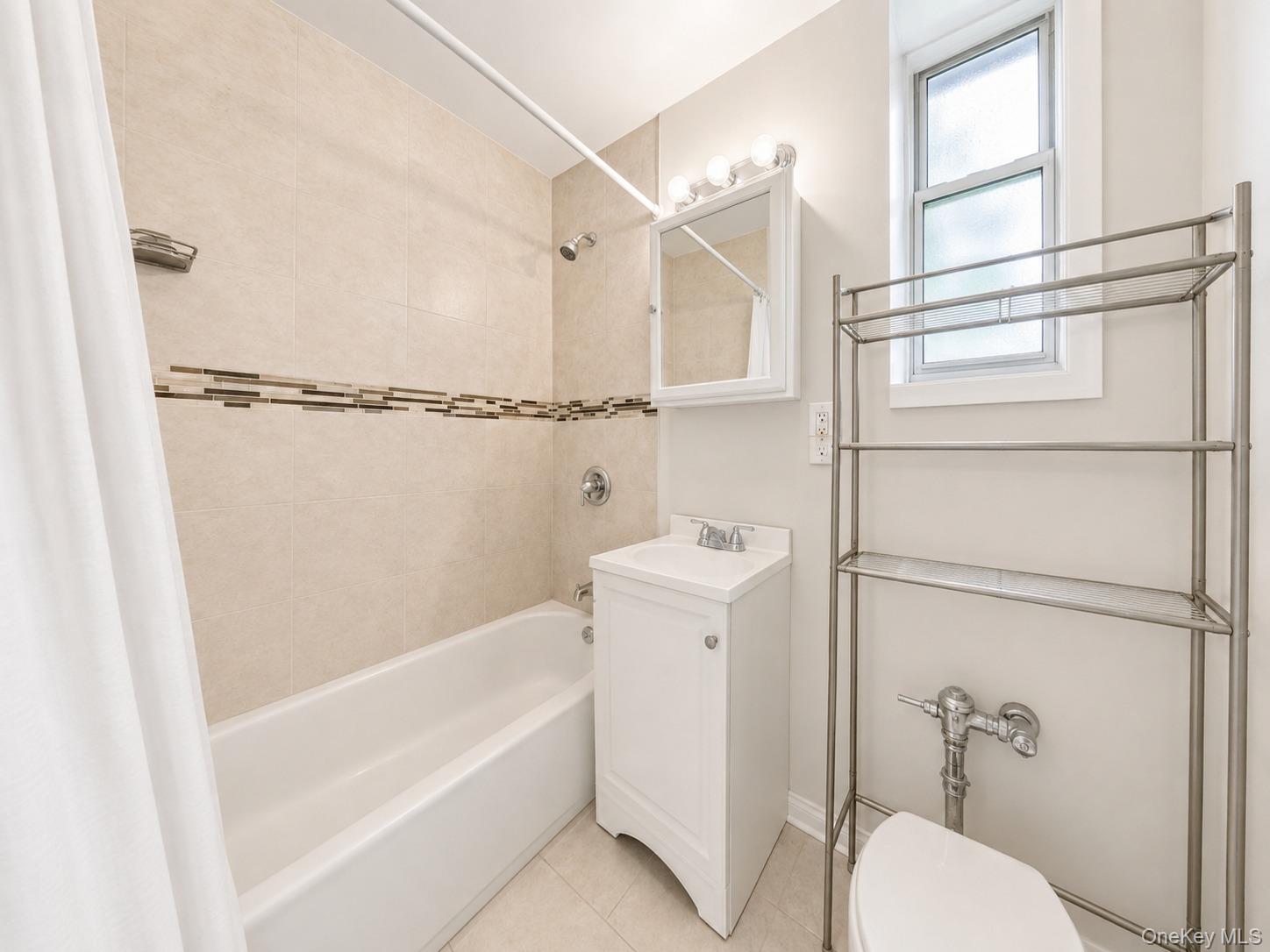 11 Bronx River Road 1m Property Photo 22