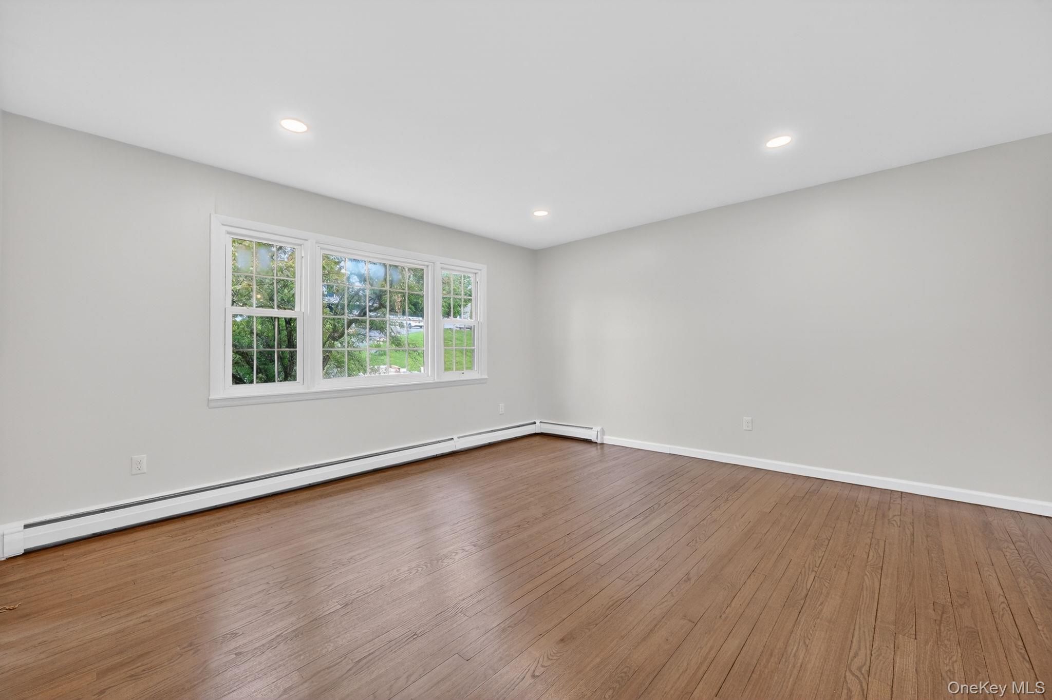 17 Janice Drive Property Photo 5