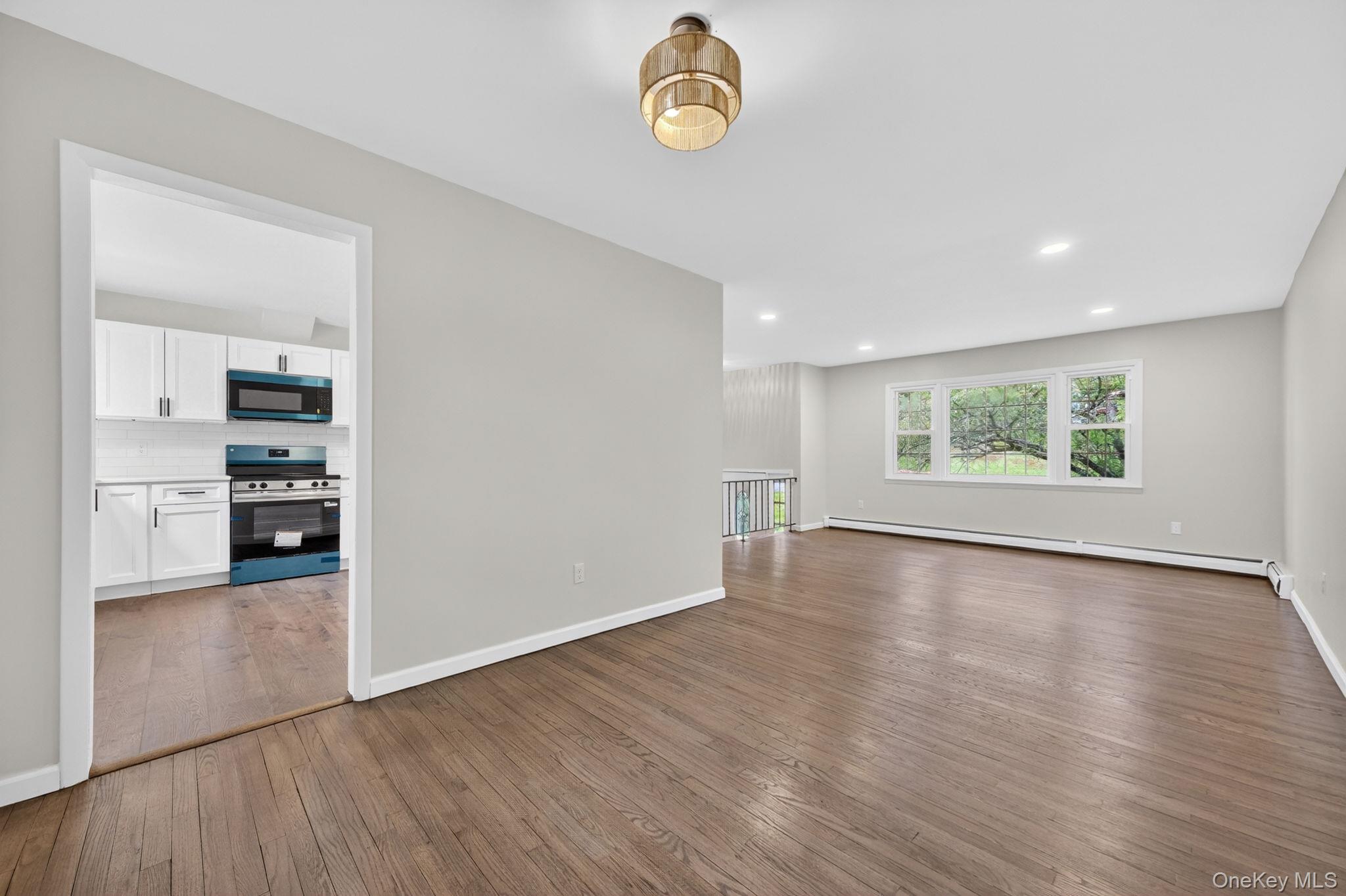 17 Janice Drive Property Photo 6
