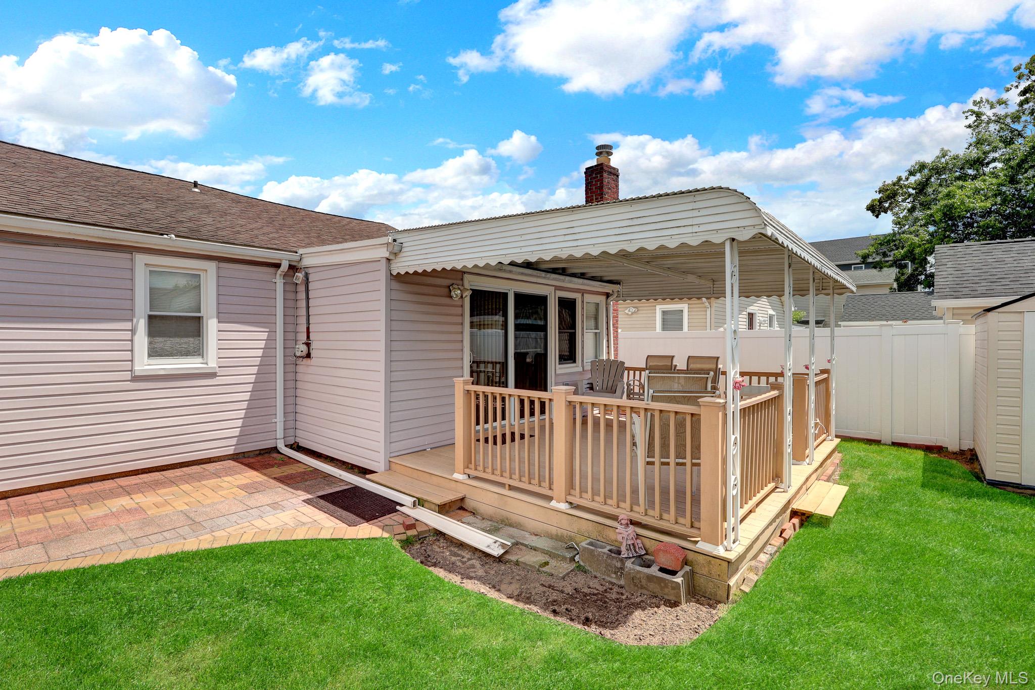 3104 Royal Avenue Property Photo 19