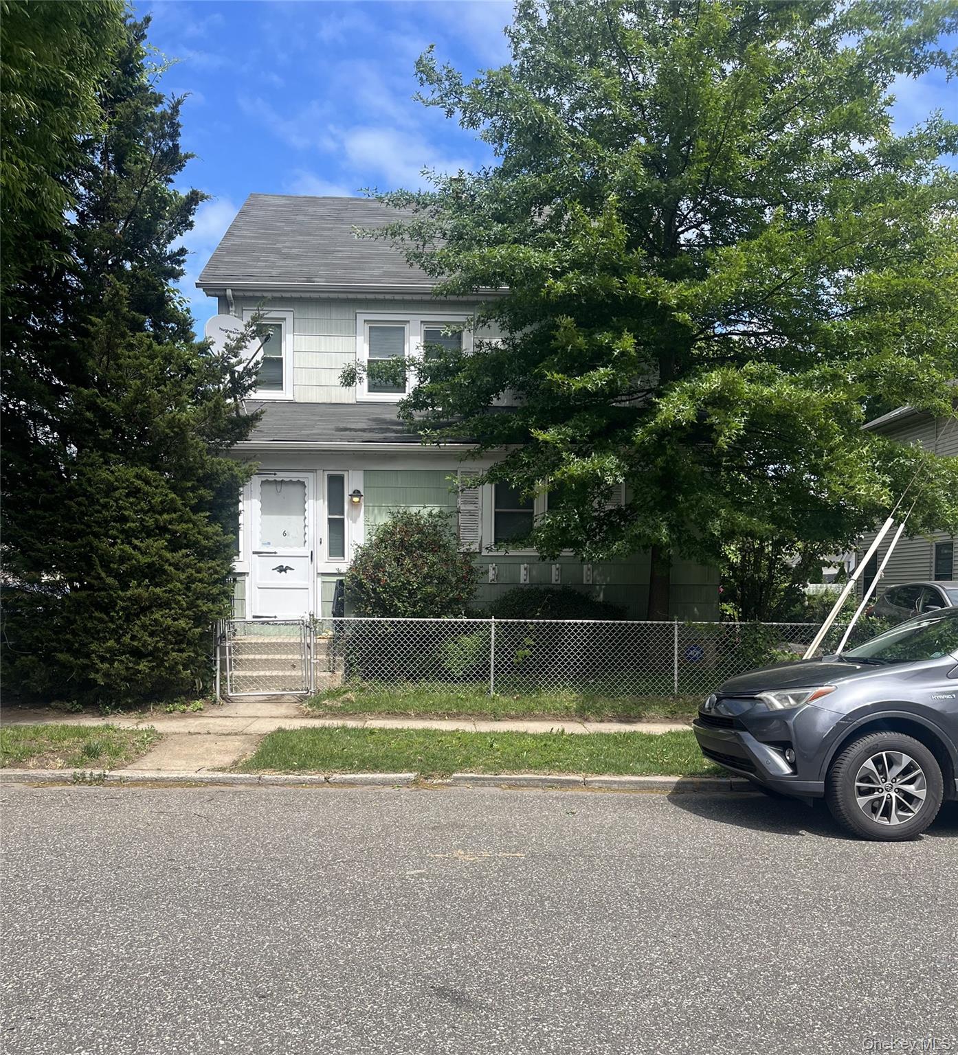 6 S 12th Street Property Photo 2