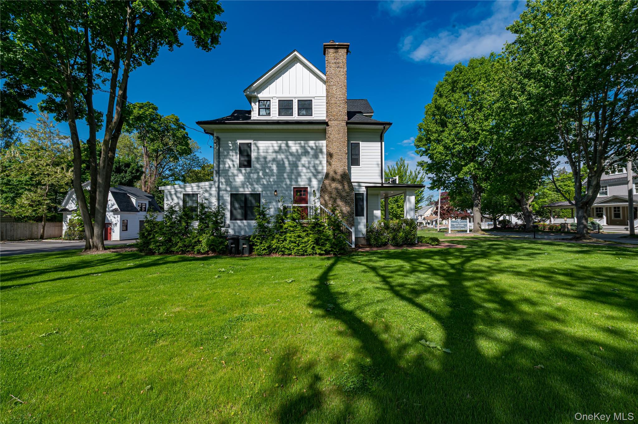 34 Dewey Street Property Photo 10
