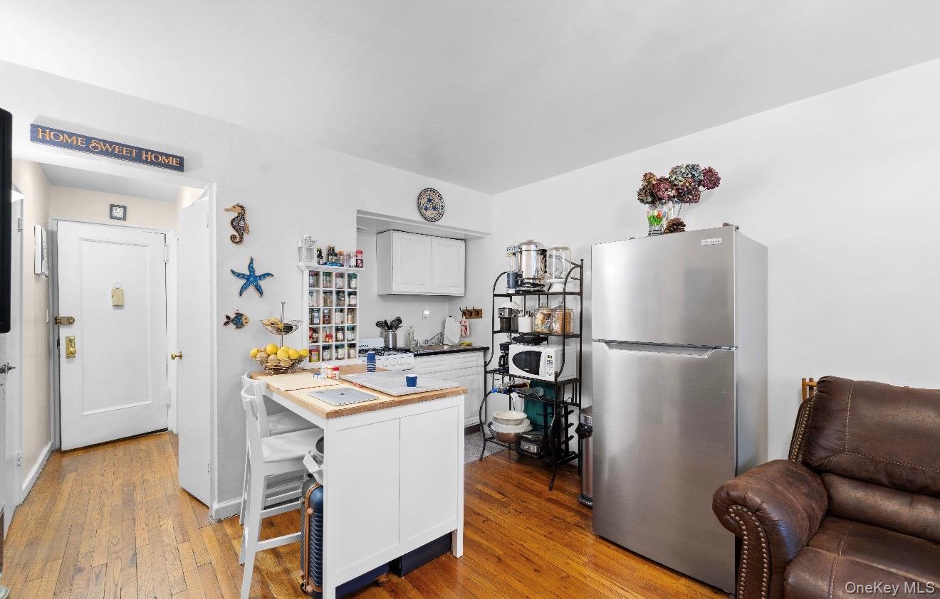 15 Canterbury C11 Property Photo 6