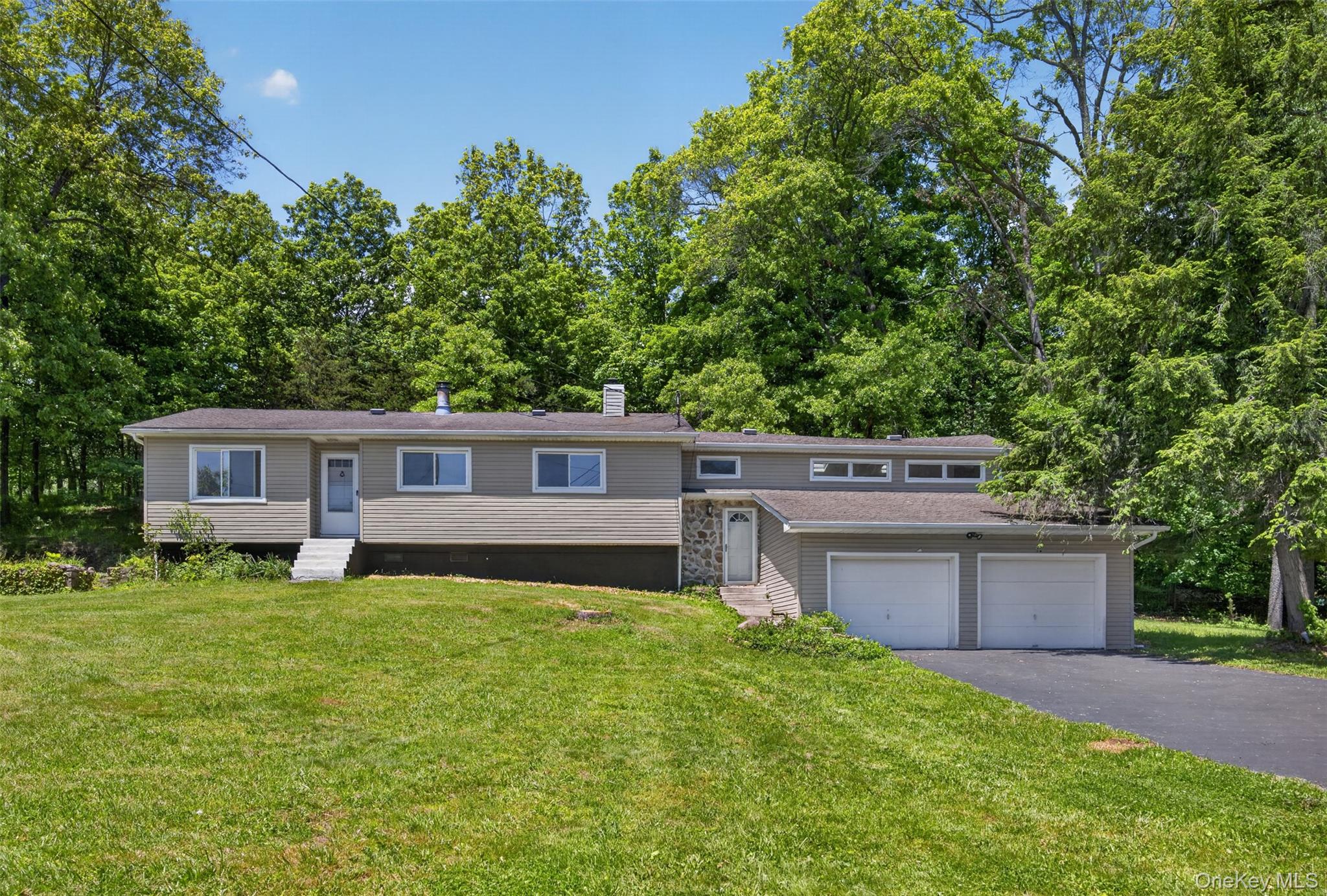 85 Toleman Road Property Photo 1