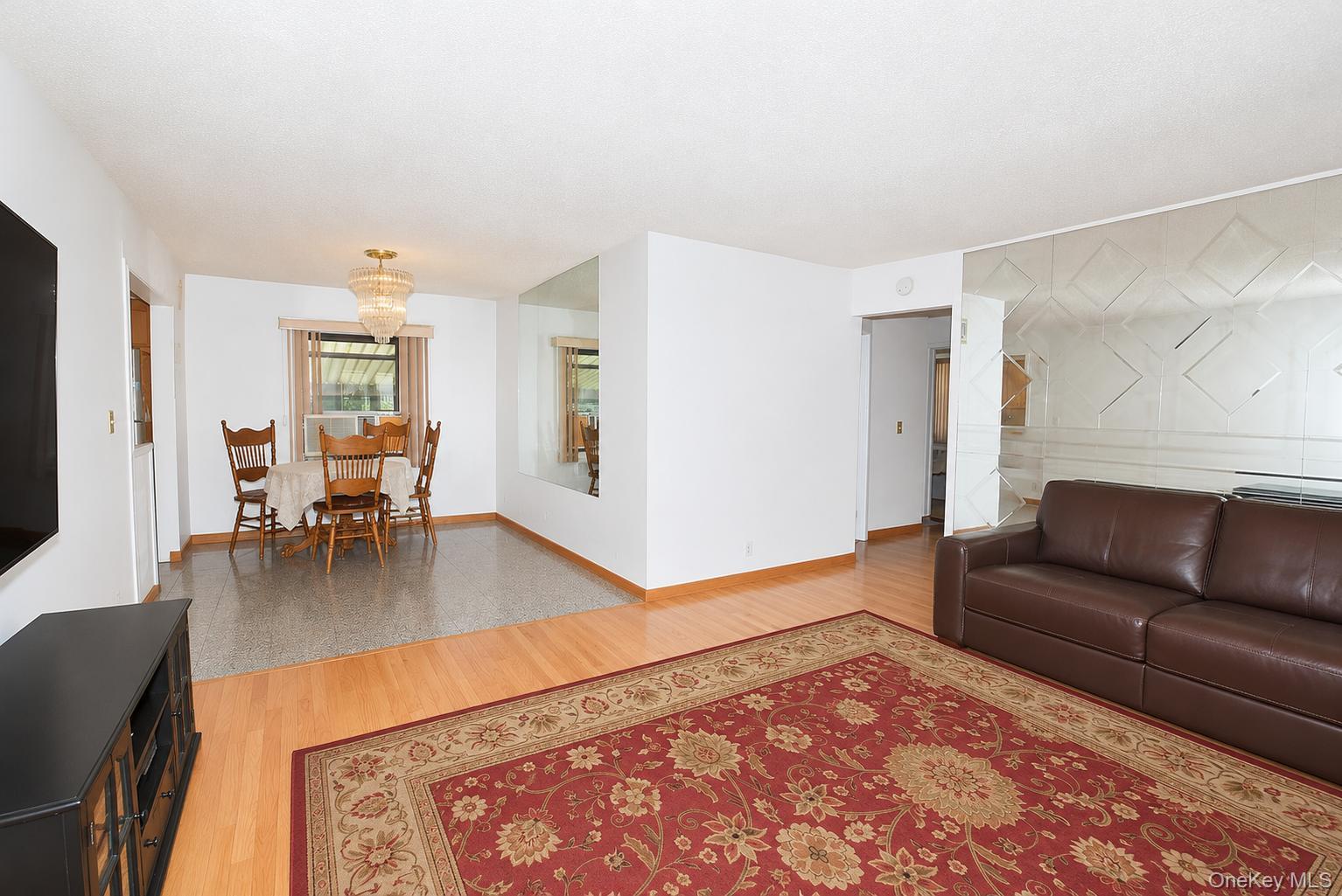 792 Bauer Street Property Photo 5