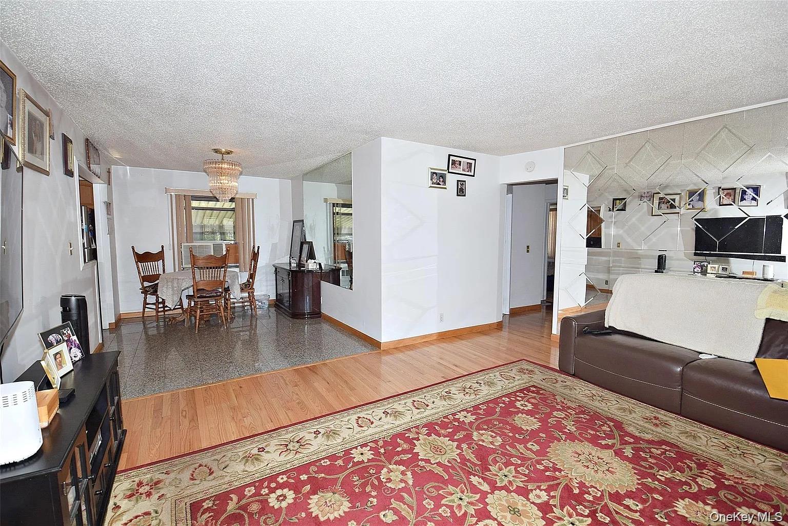 792 Bauer Street Property Photo 6
