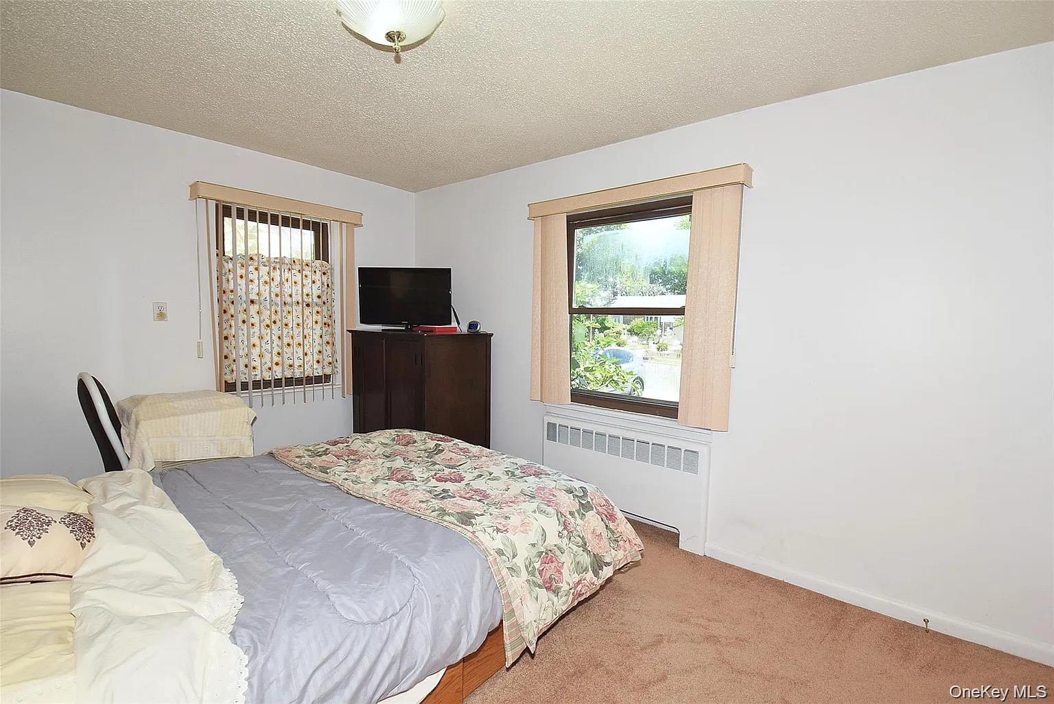 792 Bauer Street Property Photo 8