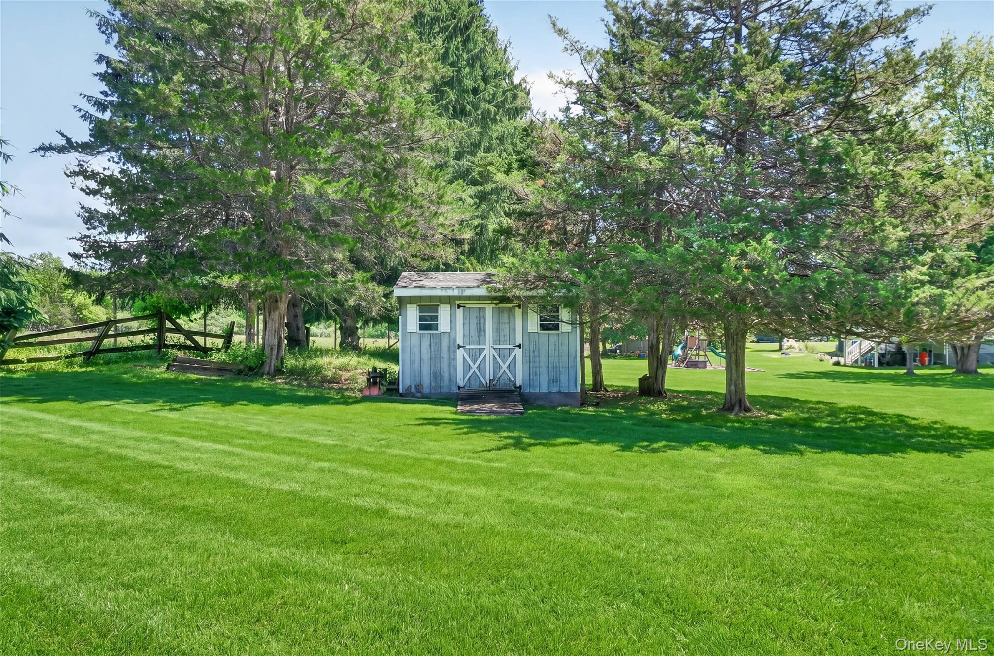 22 Beverly Drive Property Photo 37