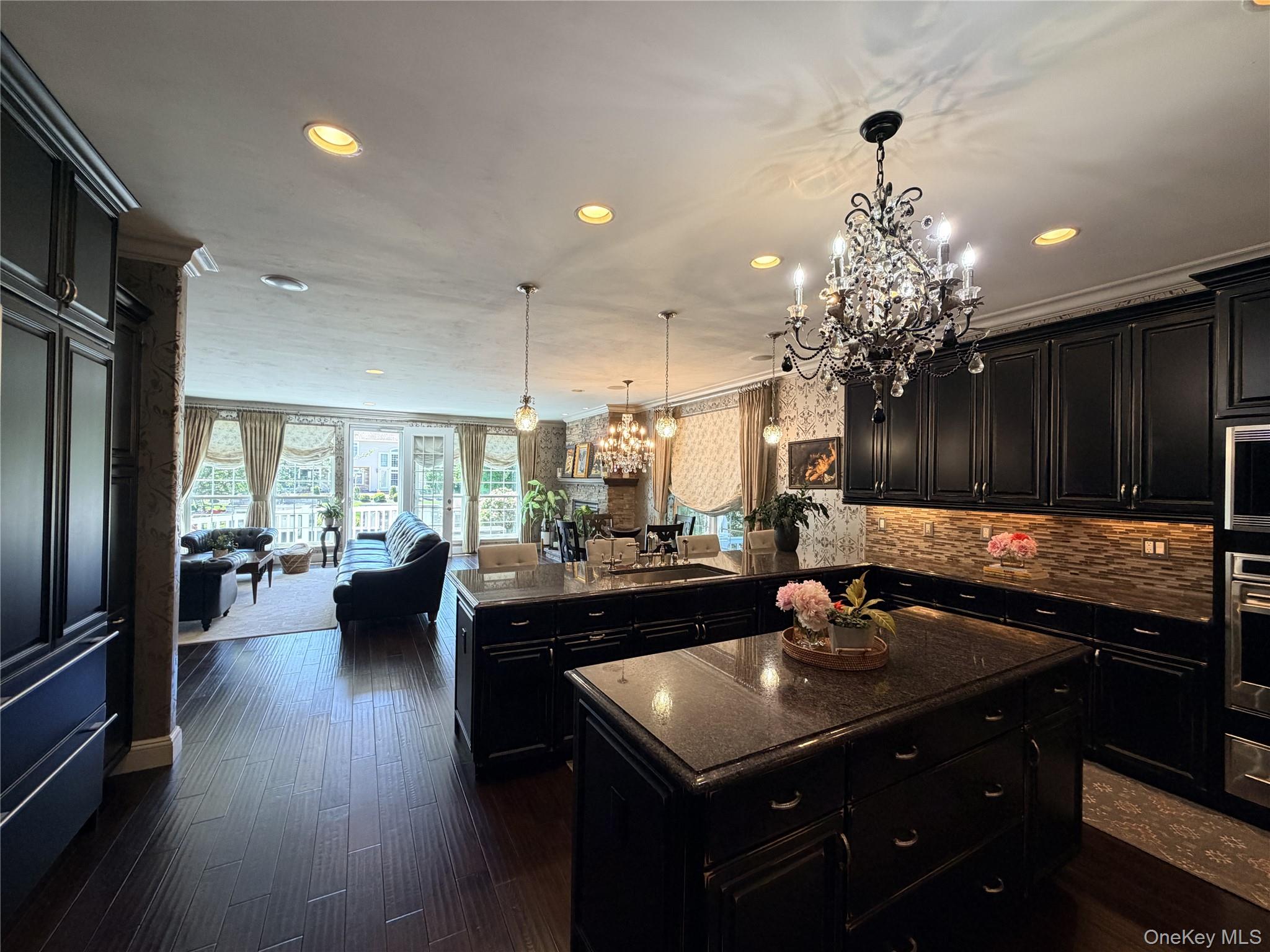 38 Hamlet Woods Drive Property Photo 16