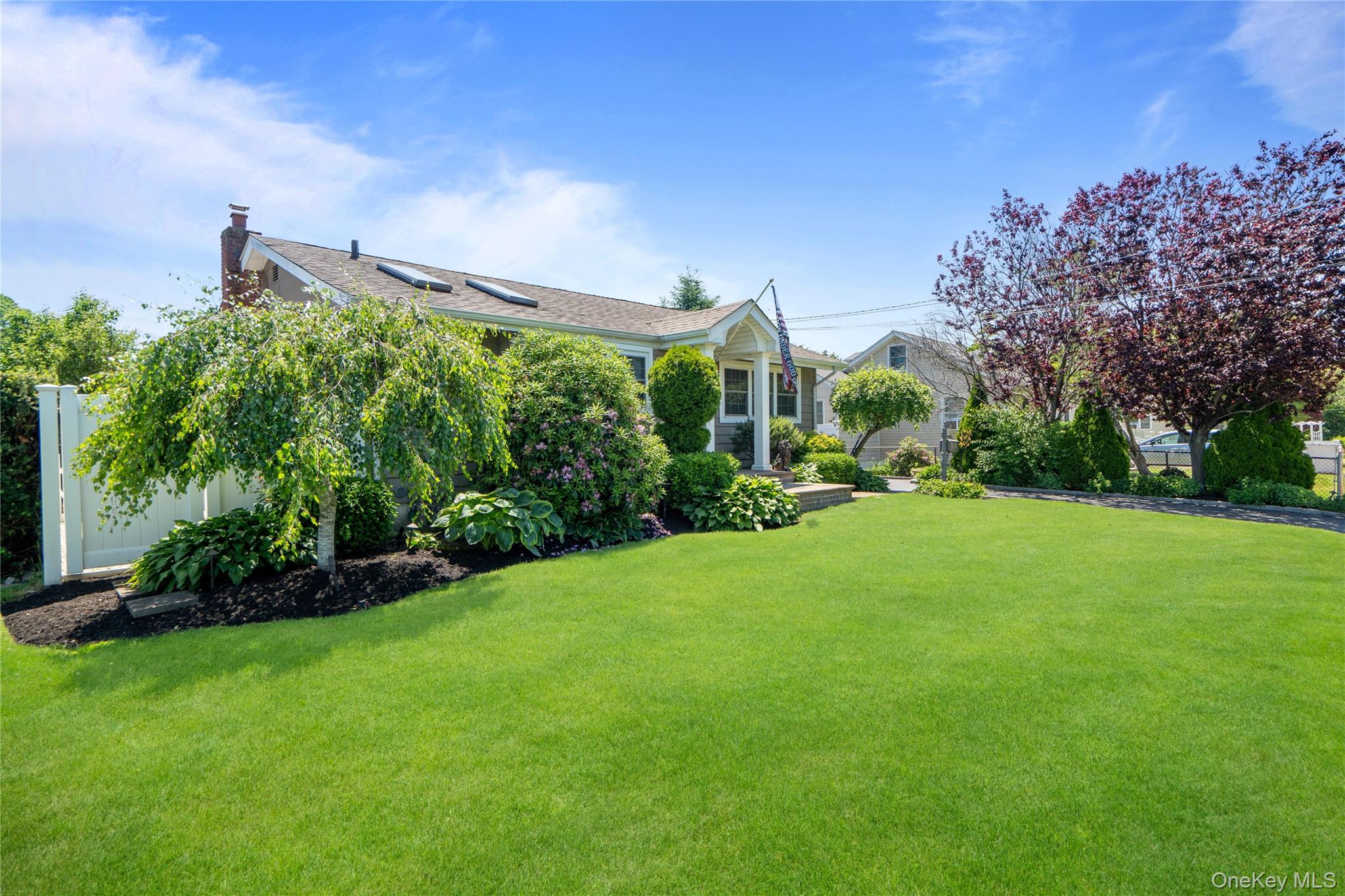 86 Claremont Avenue Property Photo 3
