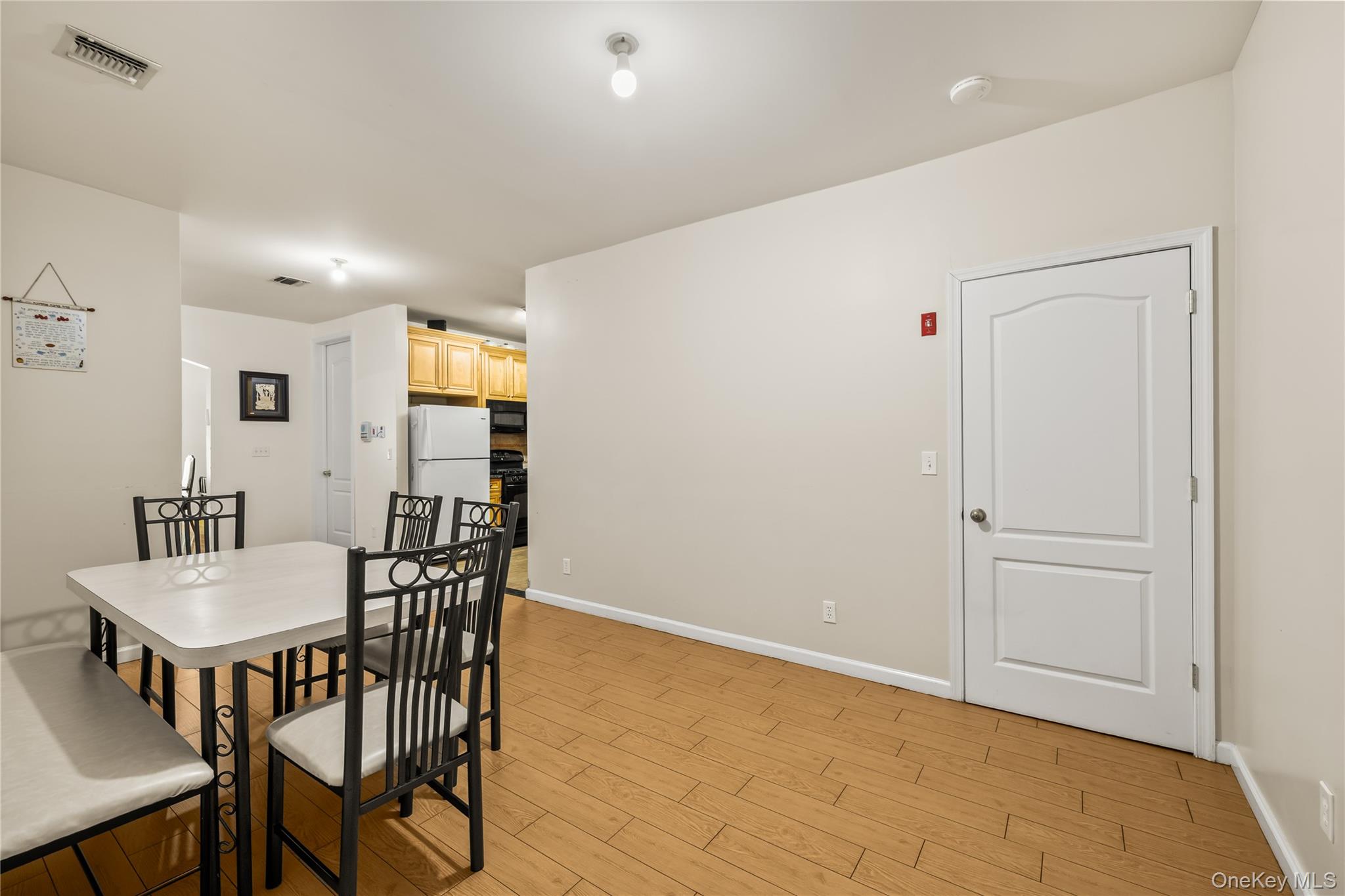 1206 Parkview Drive Property Photo 6