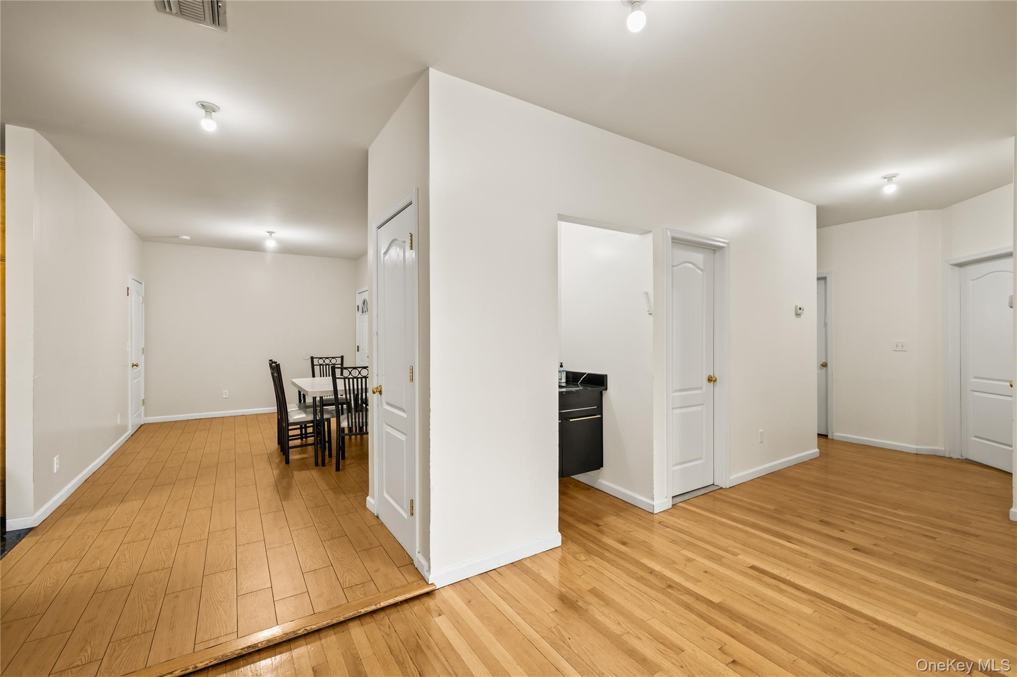 1206 Parkview Drive Property Photo 11