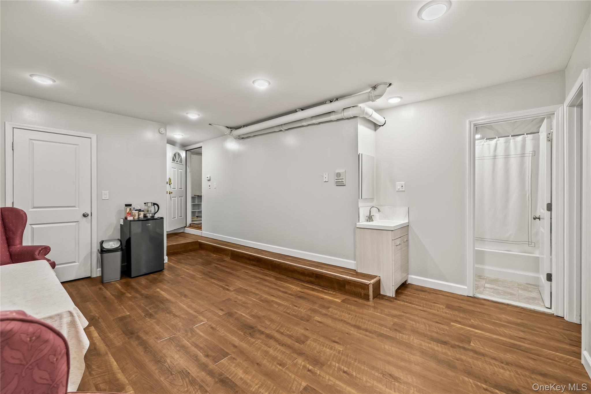 1206 Parkview Drive Property Photo 28