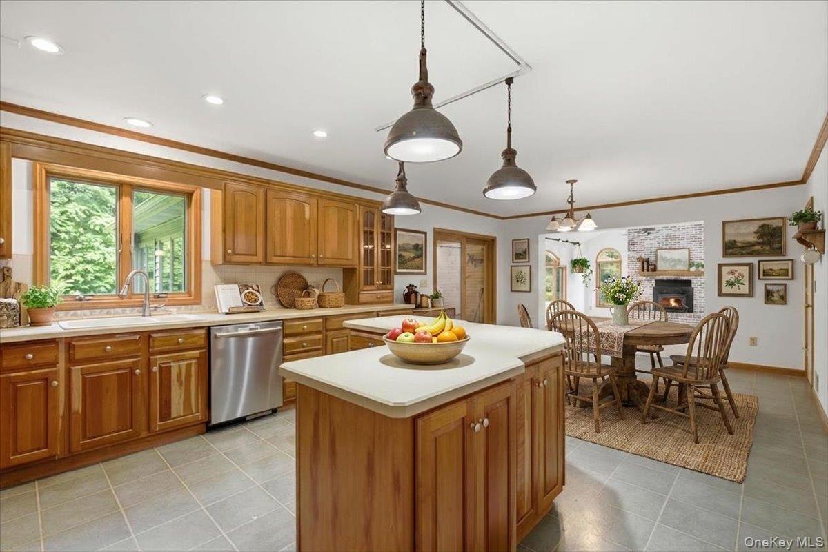 182 Red Rock Road Property Photo 3