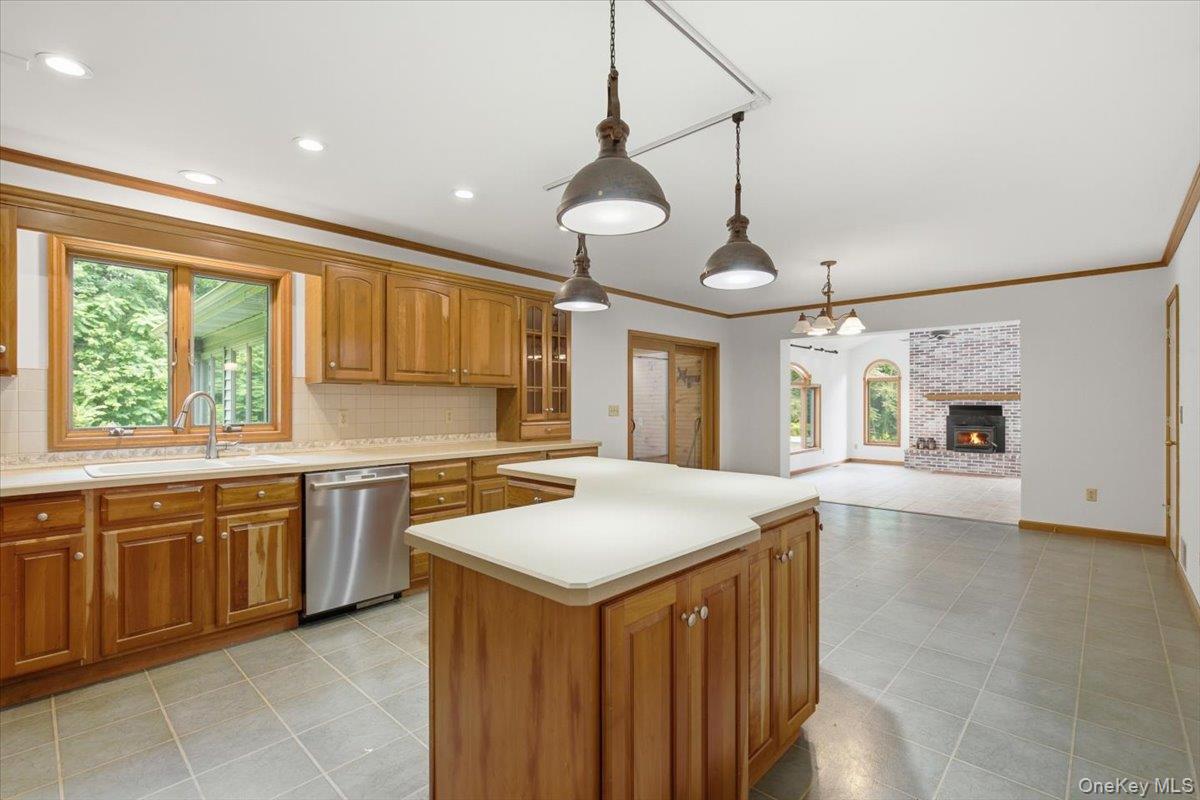 182 Red Rock Road Property Photo 4