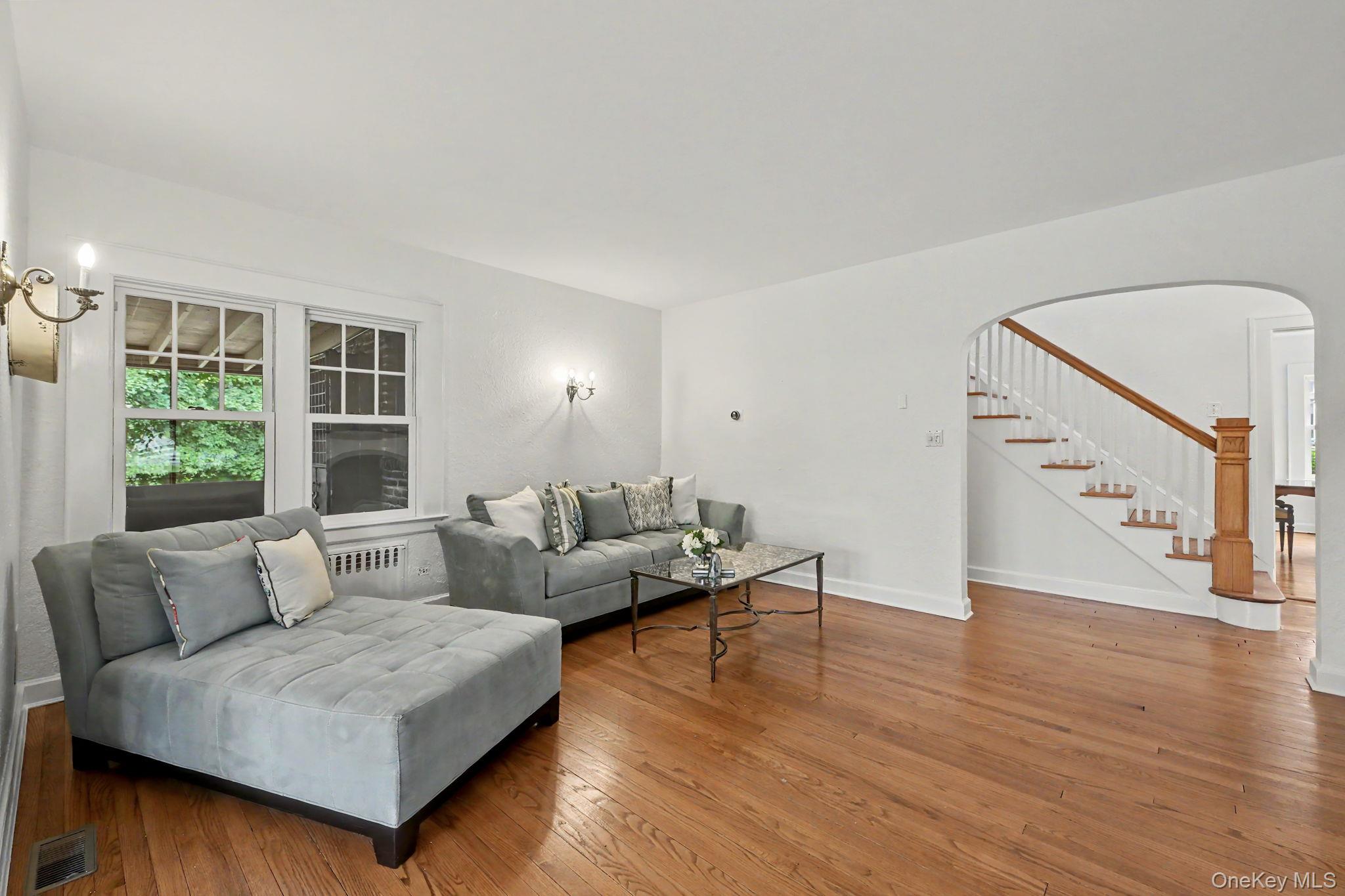 18 Fenimore Drive Property Photo 5
