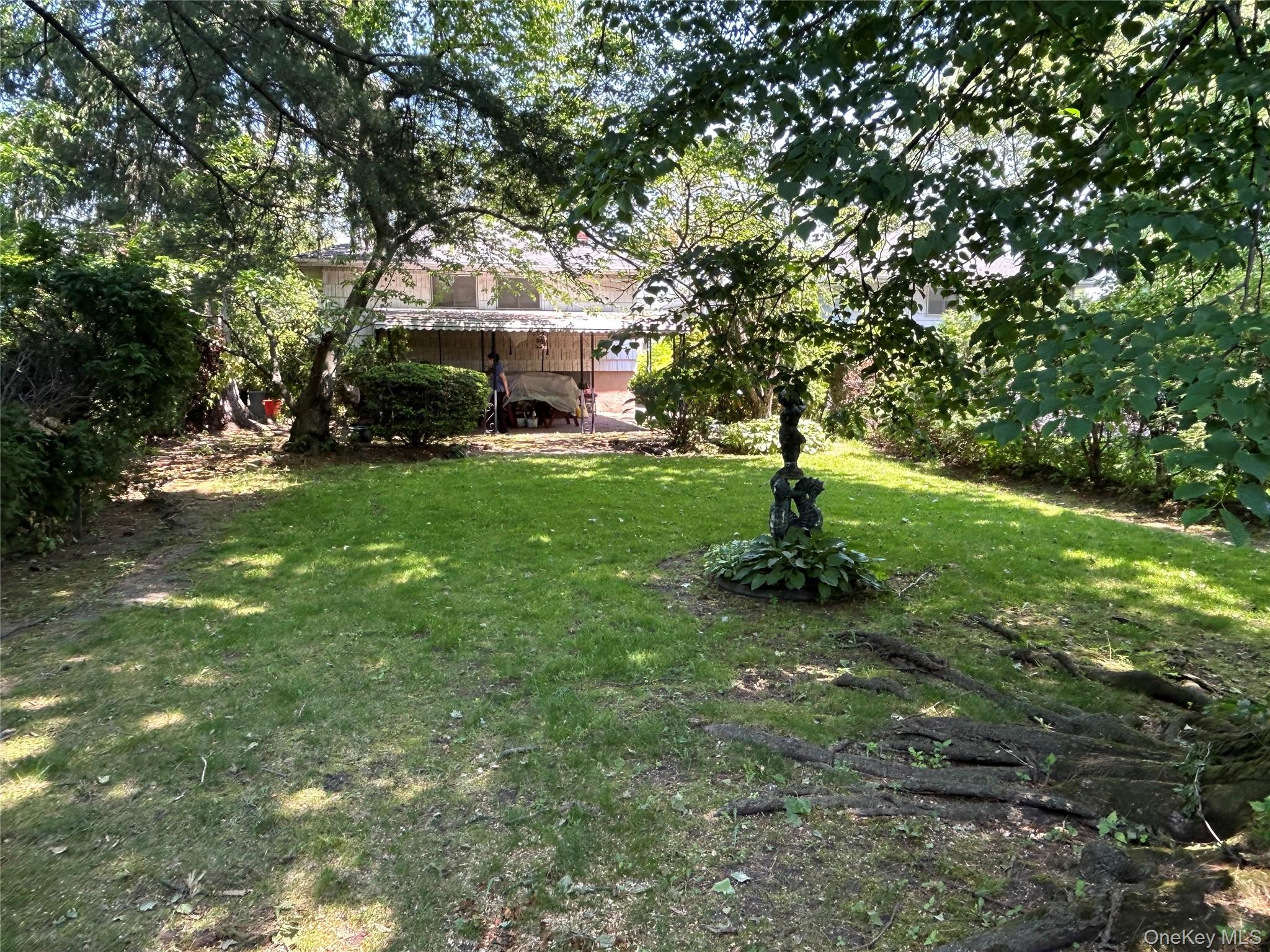 79 Marcus Avenue Property Photo 4