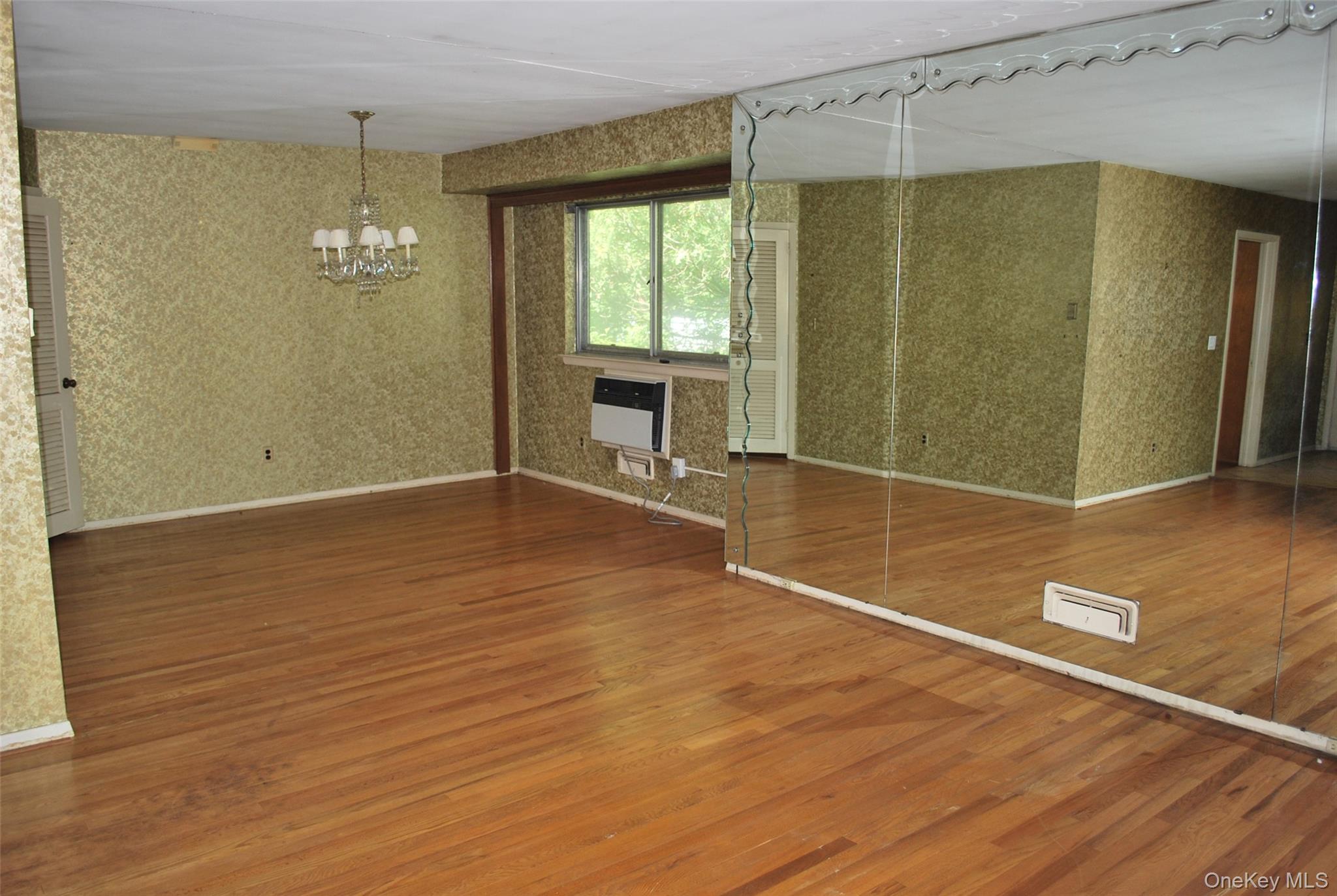 79 Marcus Avenue Property Photo 6