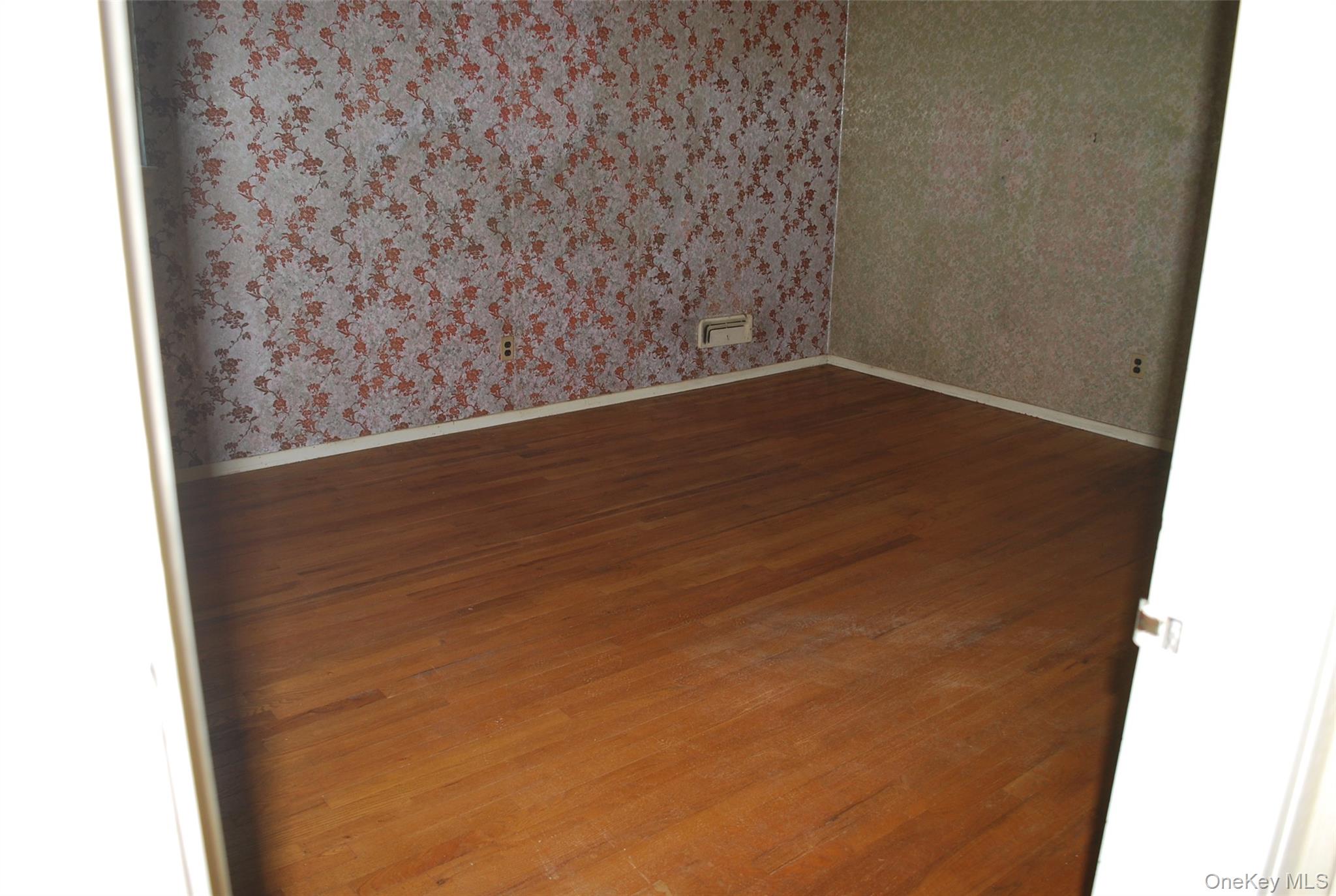 79 Marcus Avenue Property Photo 8