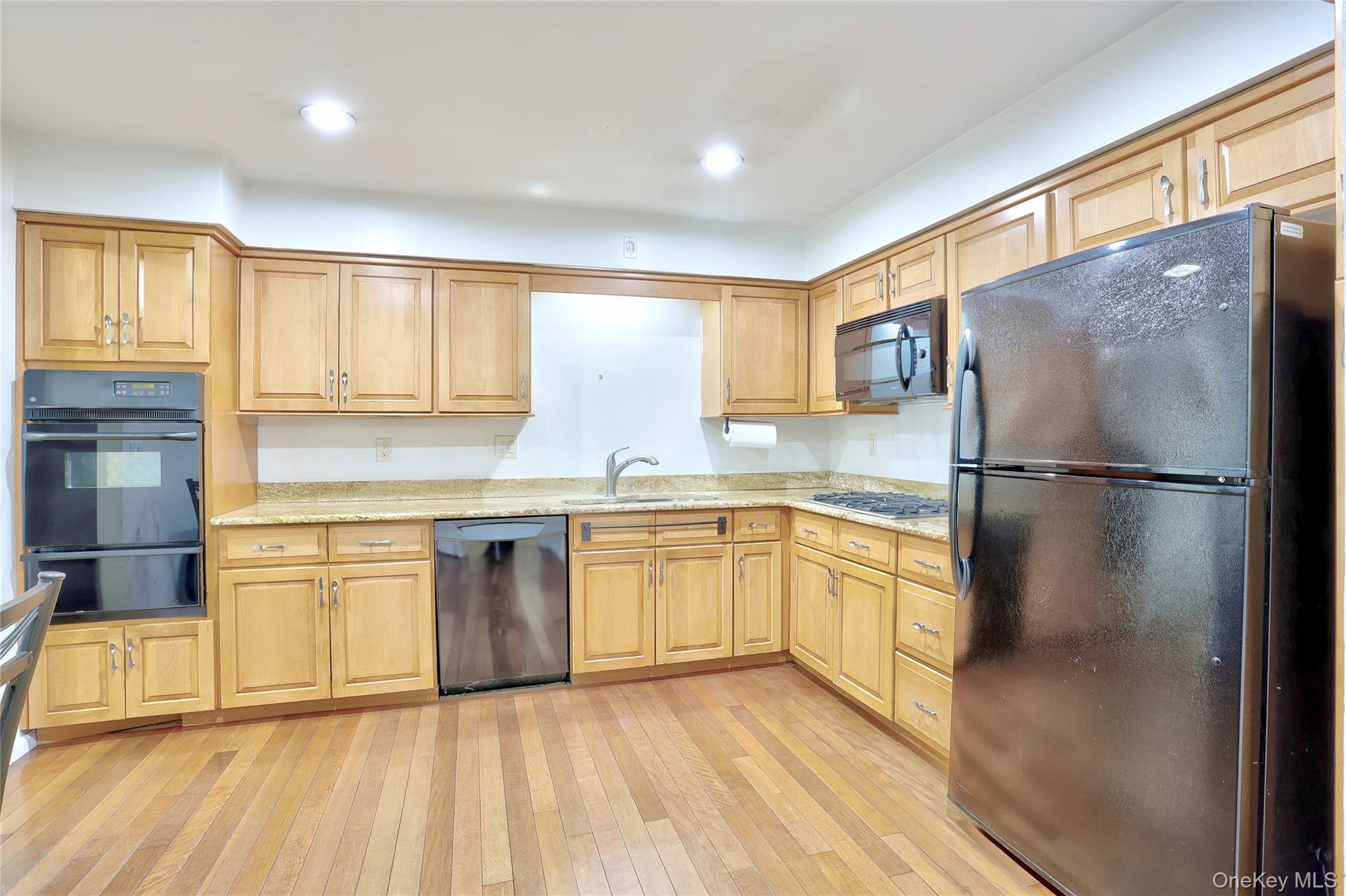 18 Wilsher Drive Property Photo 9