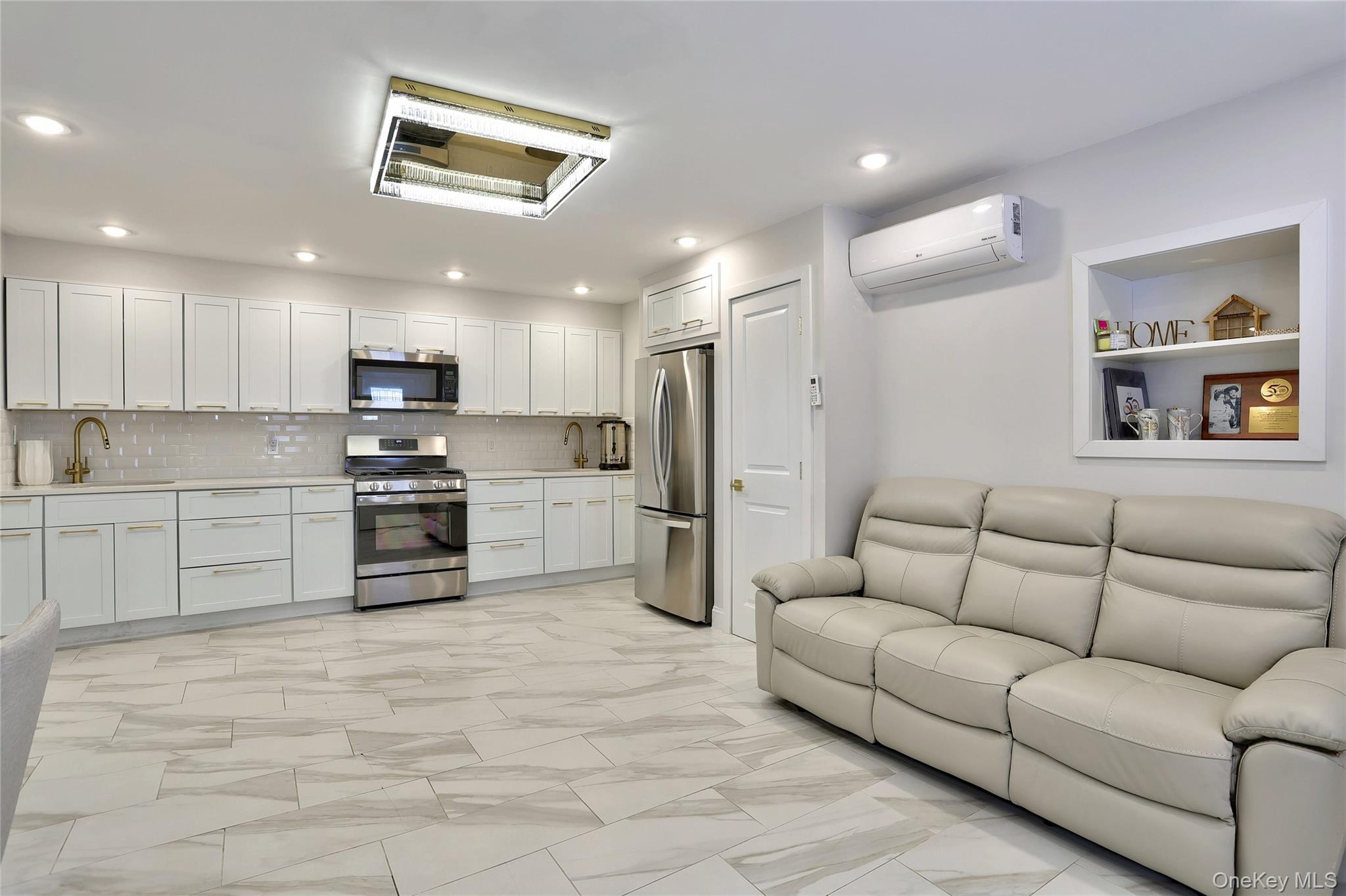 18 Wilsher Drive Property Photo 23