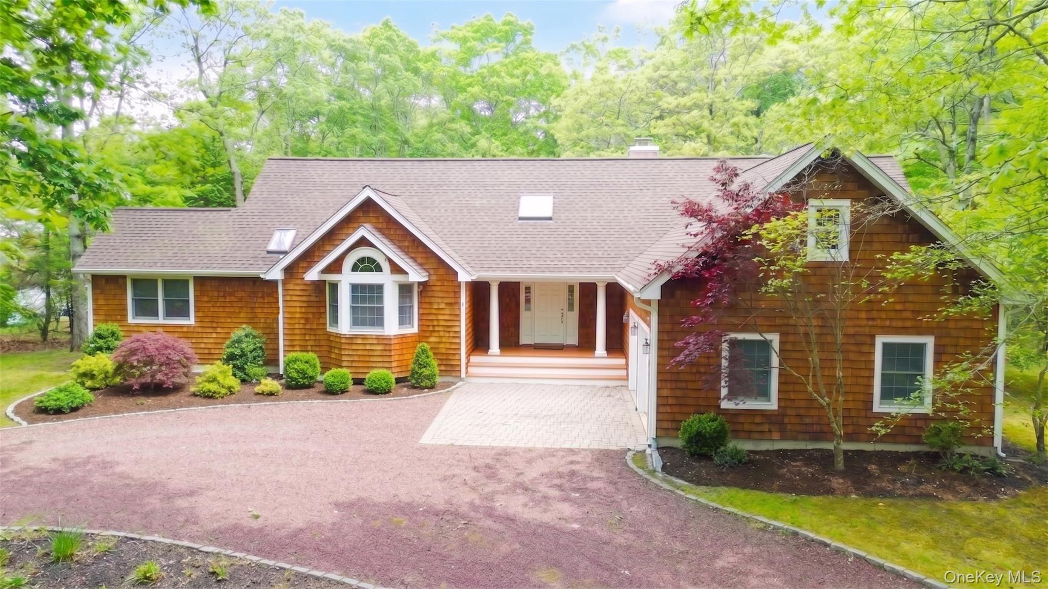 33 Windwood Court Property Photo 1