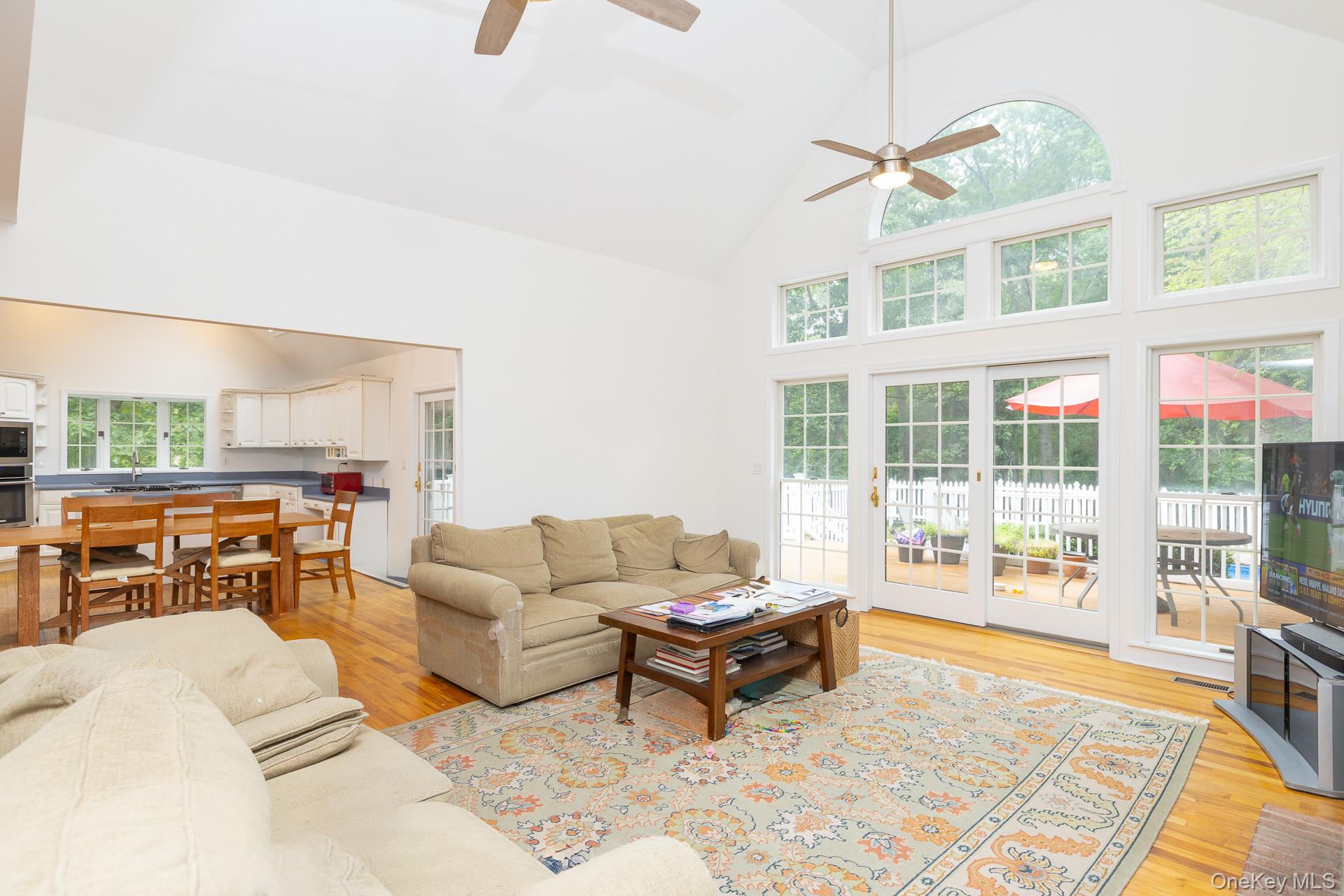 33 Windwood Court Property Photo 11