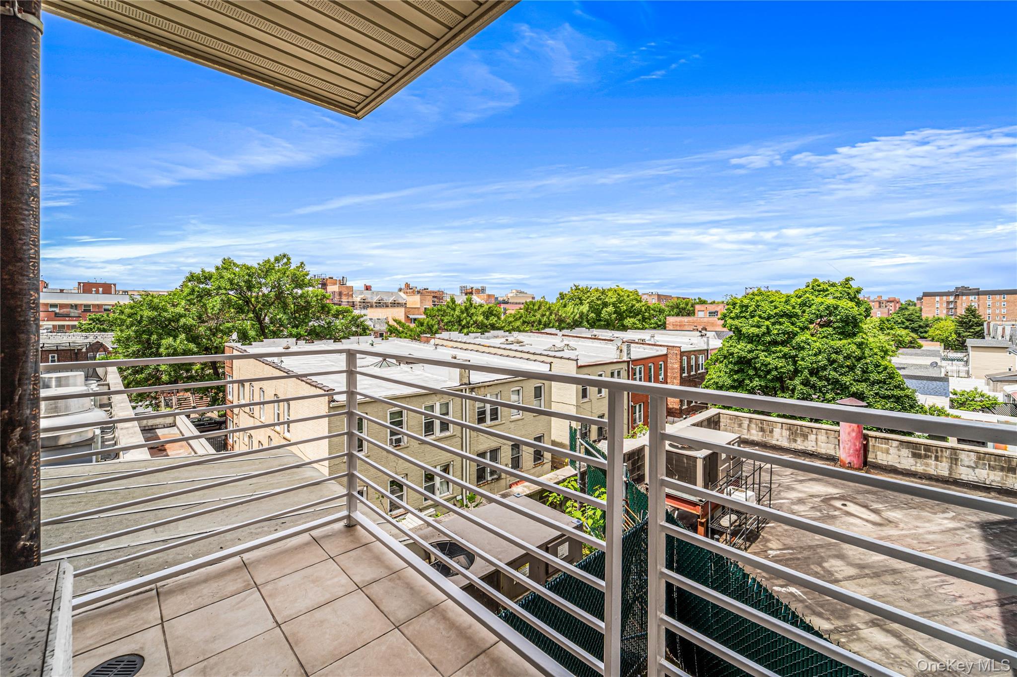 81-15 Queens Boulevard 4h Property Photo 15