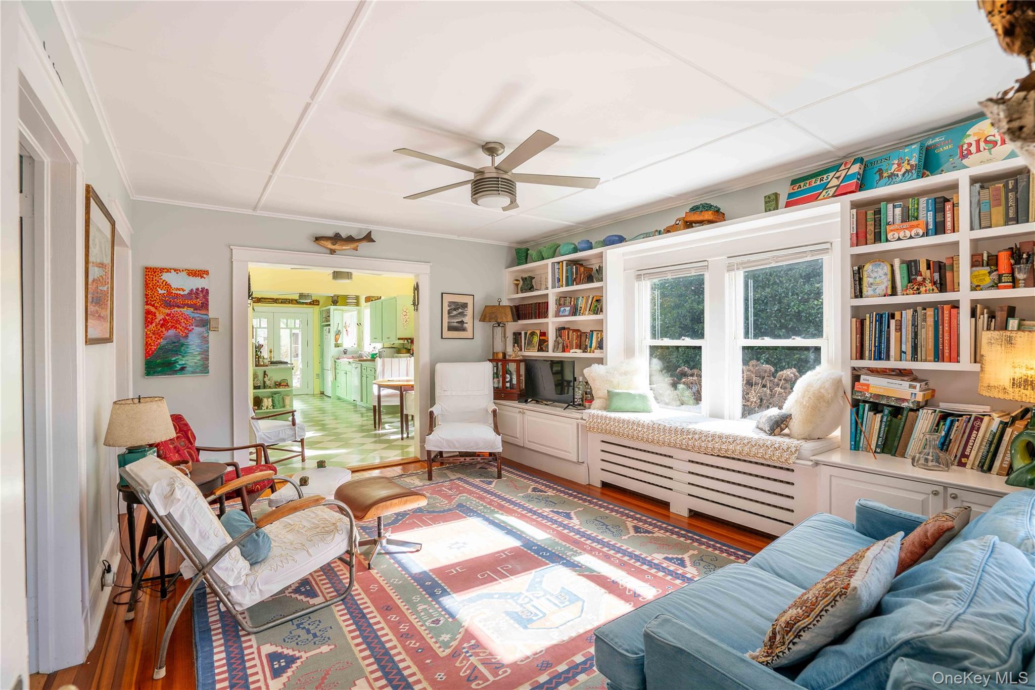 306 6th Street Property Photo 2