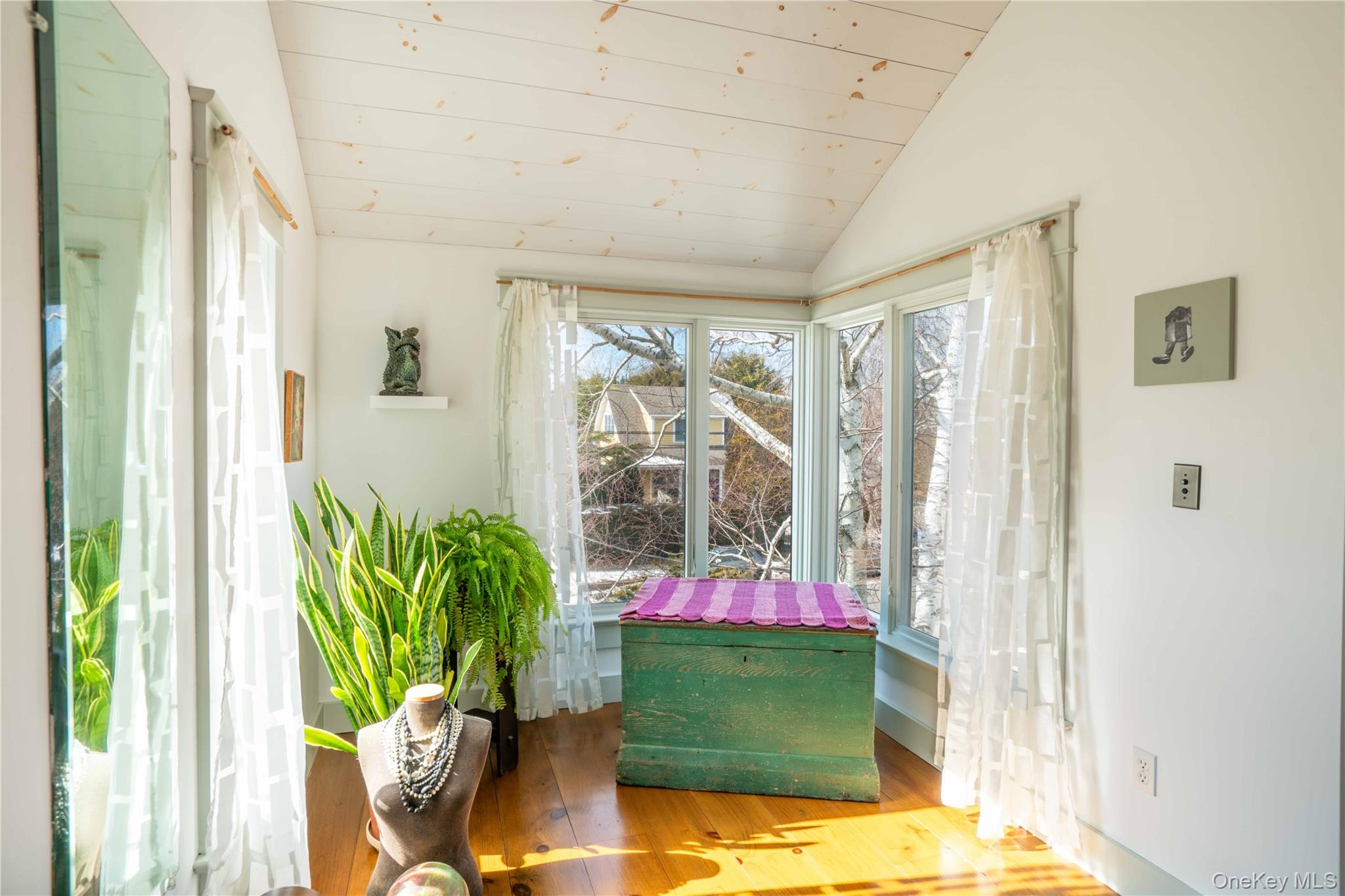 306 6th Street Property Photo 13