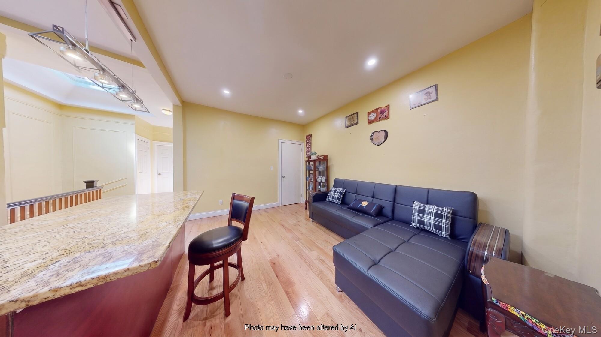 1168 E 38th Street Property Photo 4