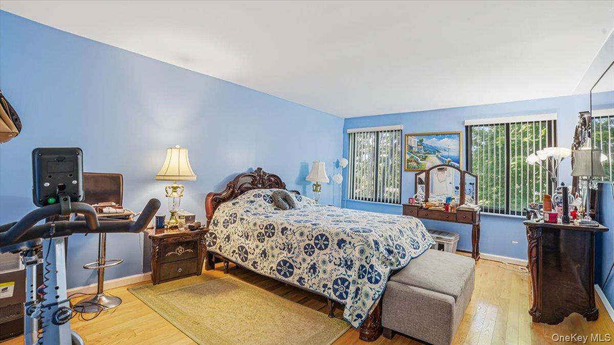 421 N Broadway 28 Property Photo 5
