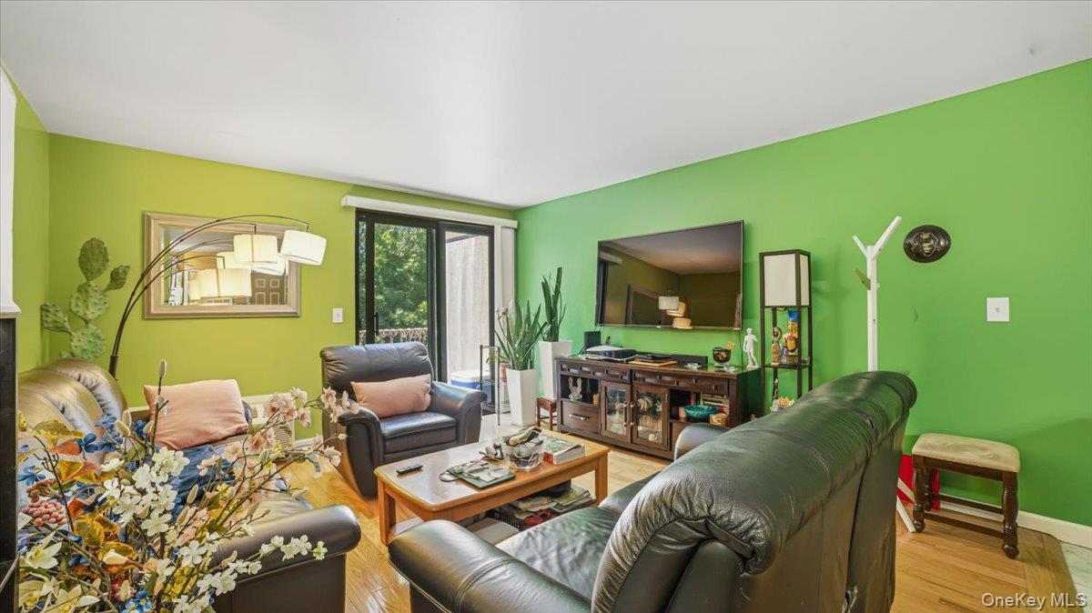 421 N Broadway 28 Property Photo 12