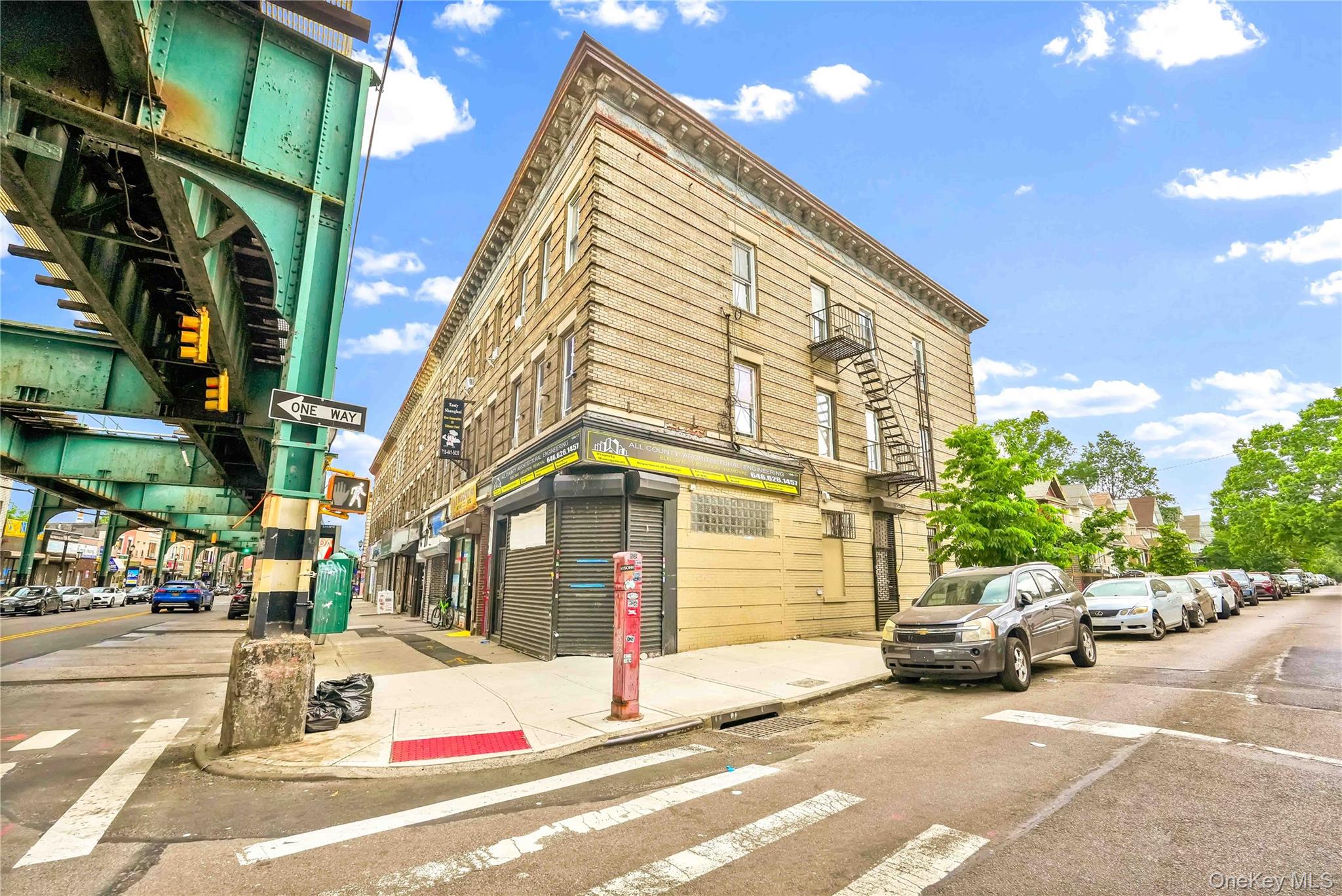 106-17 Jamaica Avenue Property Photo 1