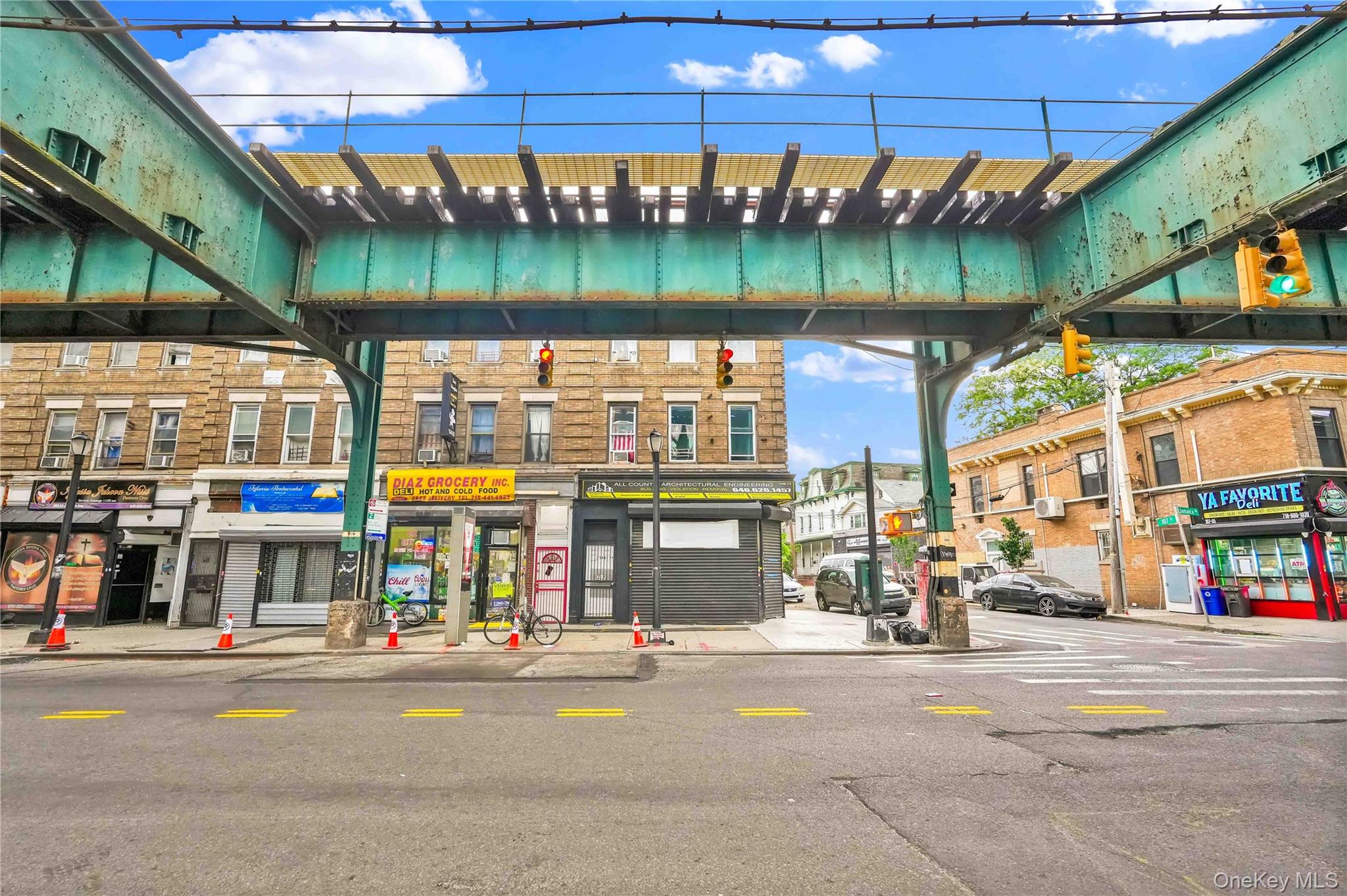 106-17 Jamaica Avenue Property Photo 4