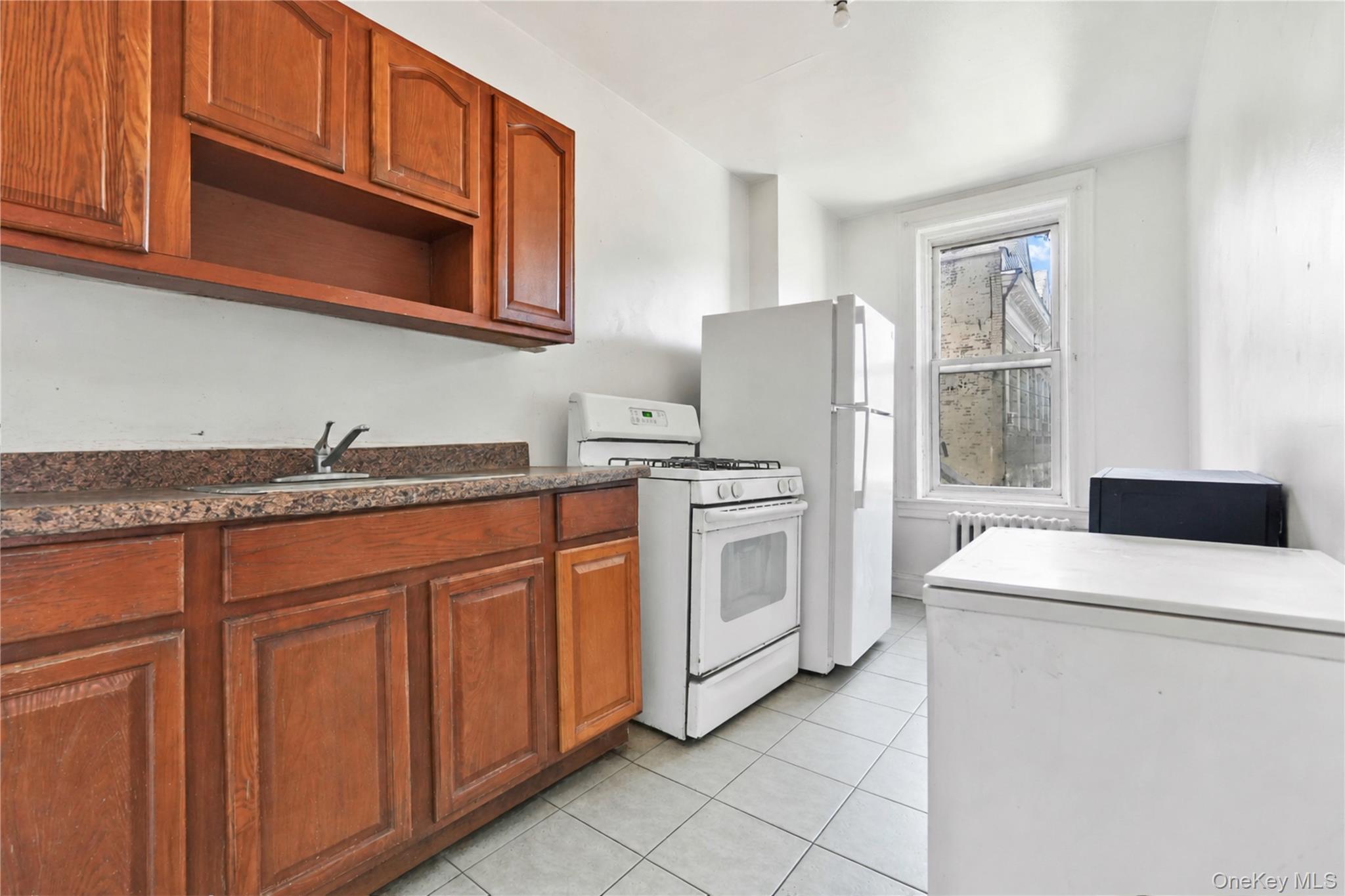106-17 Jamaica Avenue Property Photo 13