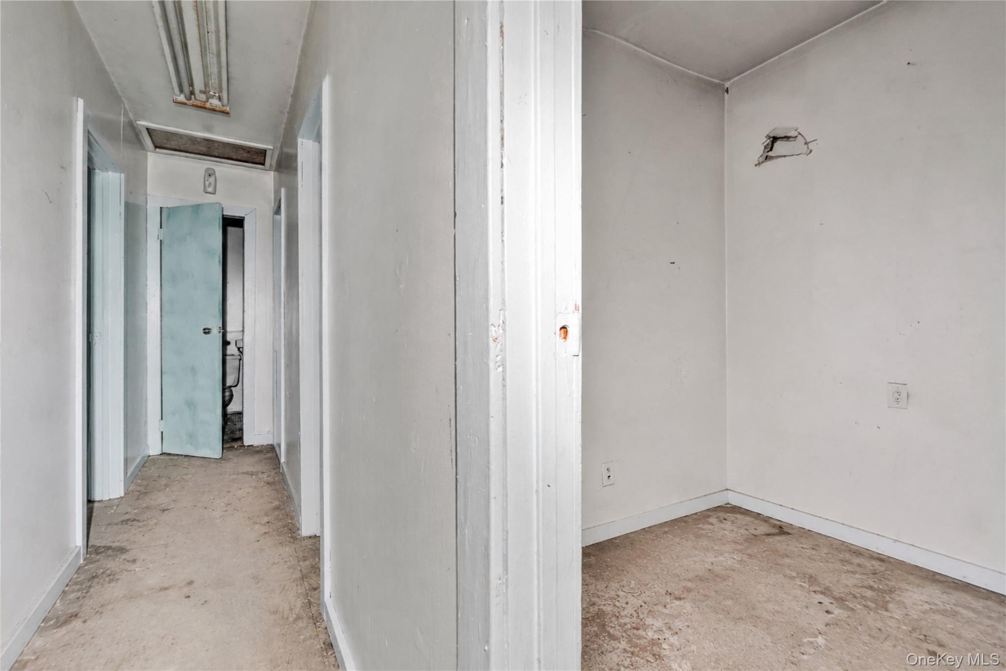 106-17 Jamaica Avenue Property Photo 16