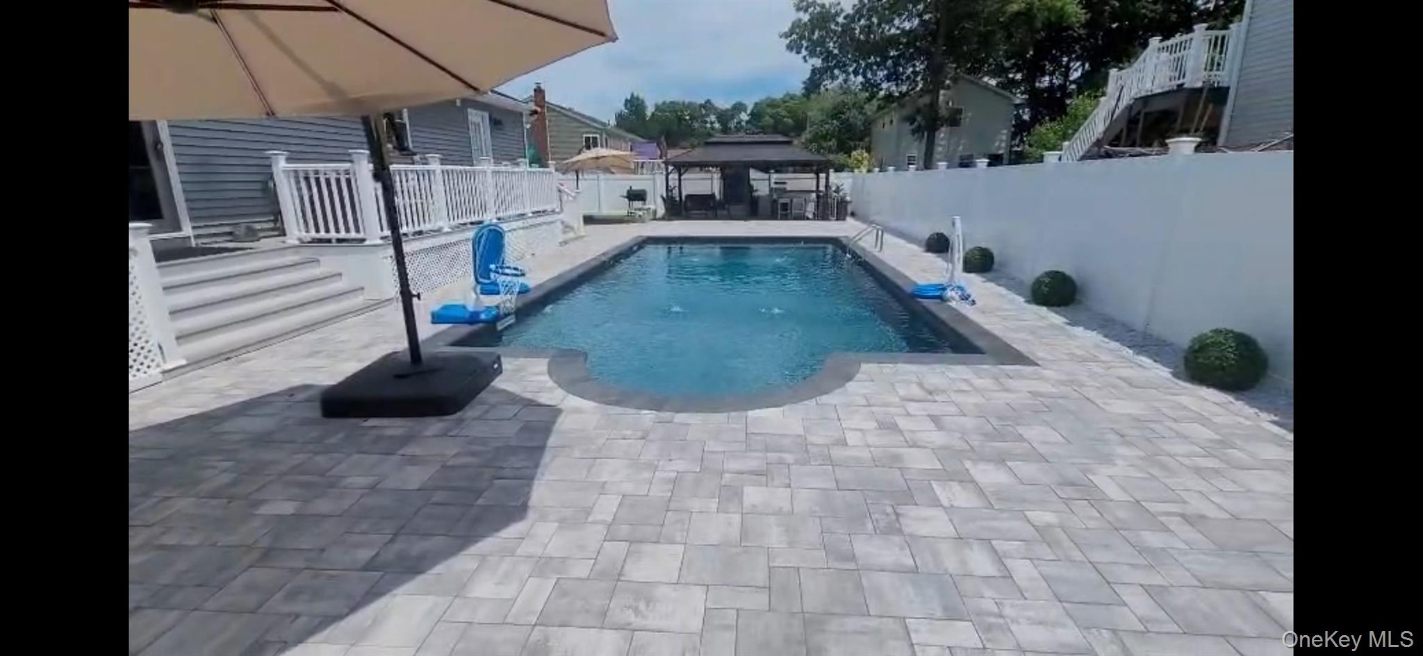 62 Jamaica Avenue Property Photo 8