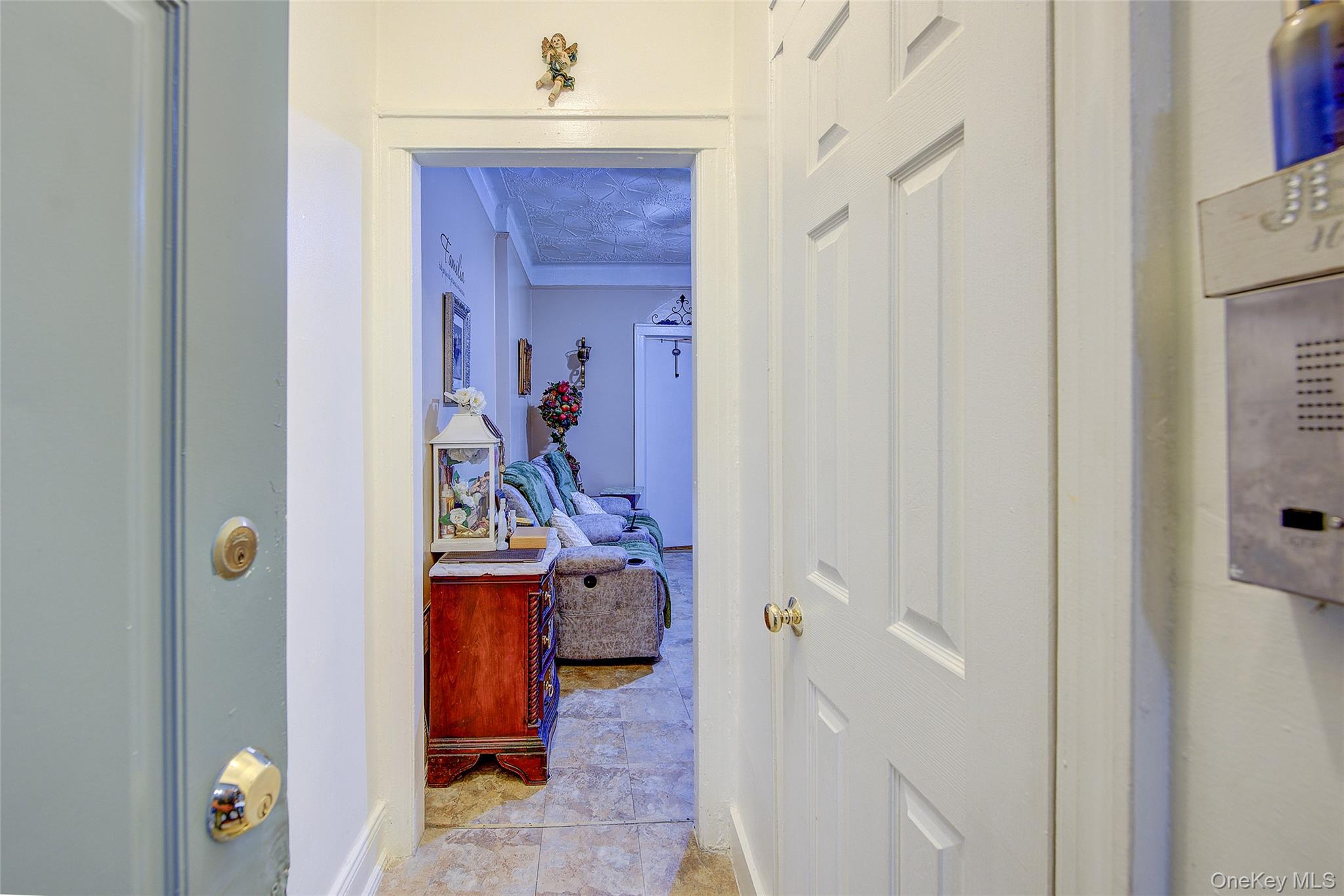 99-11 42 Avenue Property Photo 18