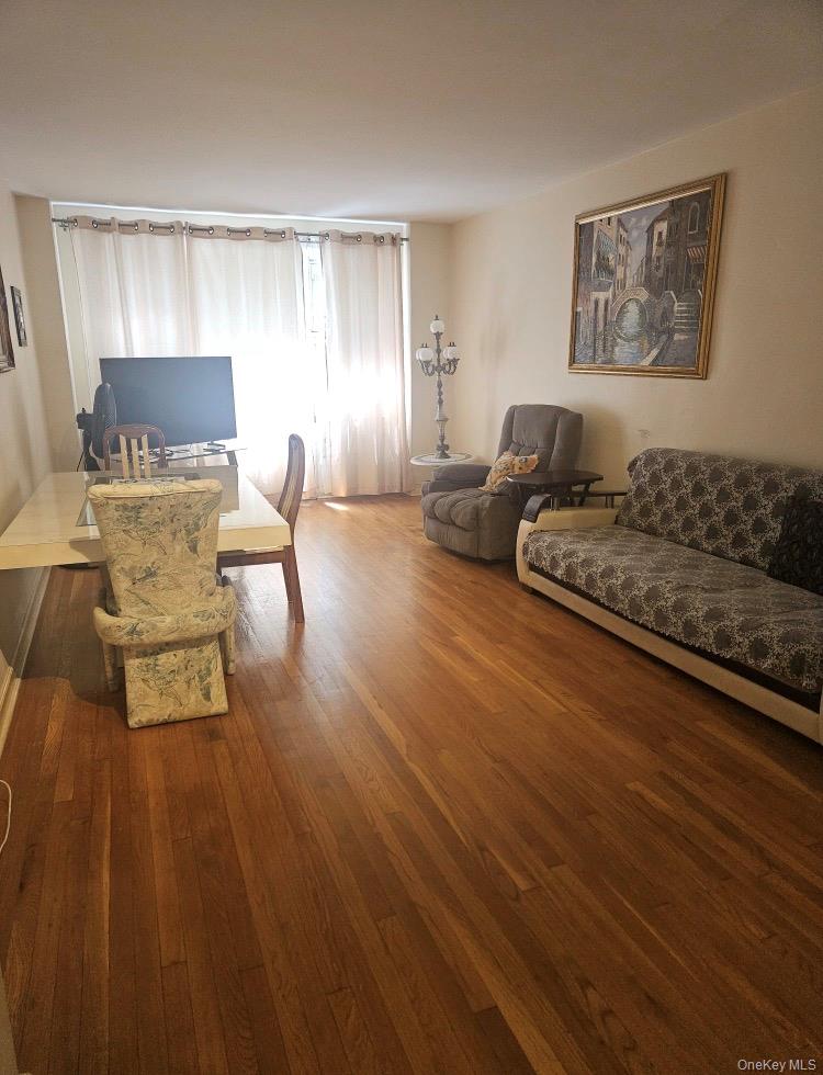 99-15 66 Avenue 2b Property Photo 4