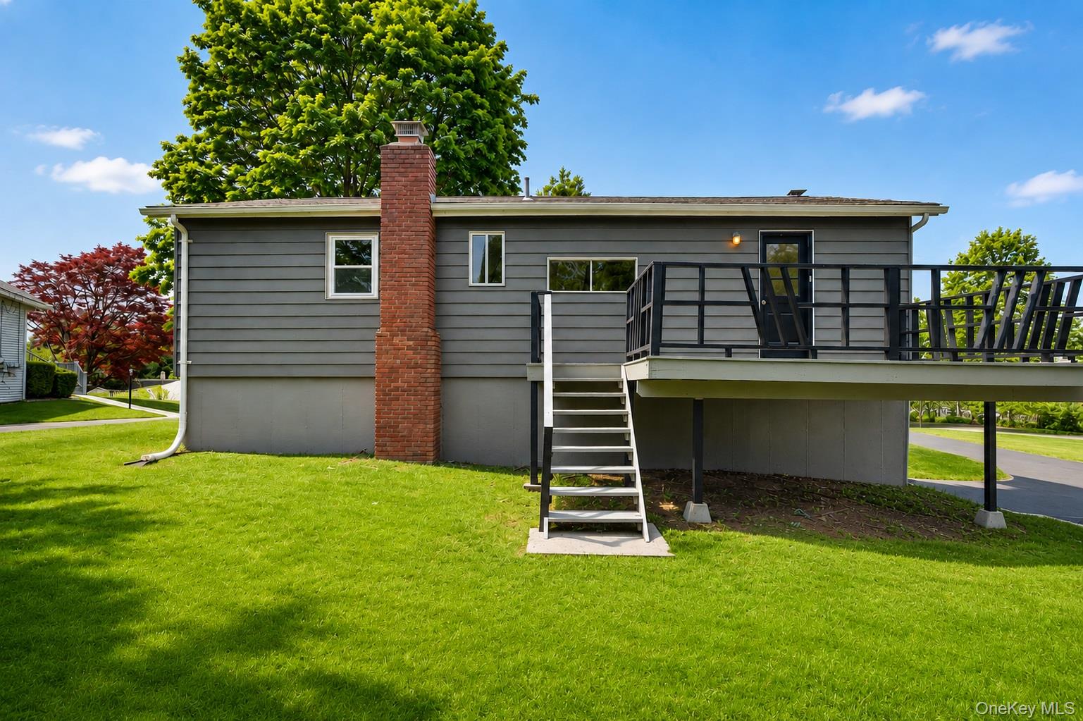 4 Maple Lane Property Photo 17