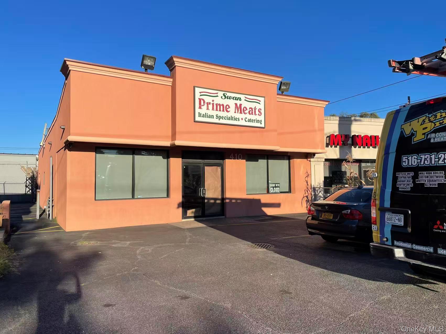 410-412 N Wantagh Avenue Property Photo 1